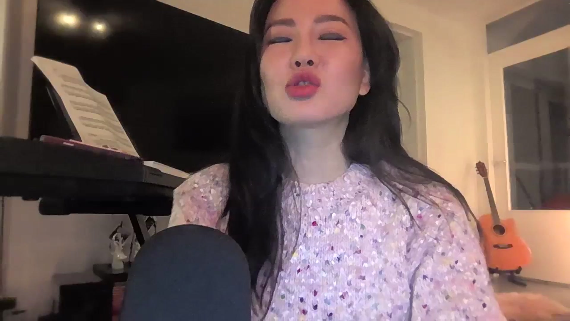 Gallery image thumbnail from EatMyKimchi's myfreecams stream on, 01/16/2024, 17:32 image 19 of 20