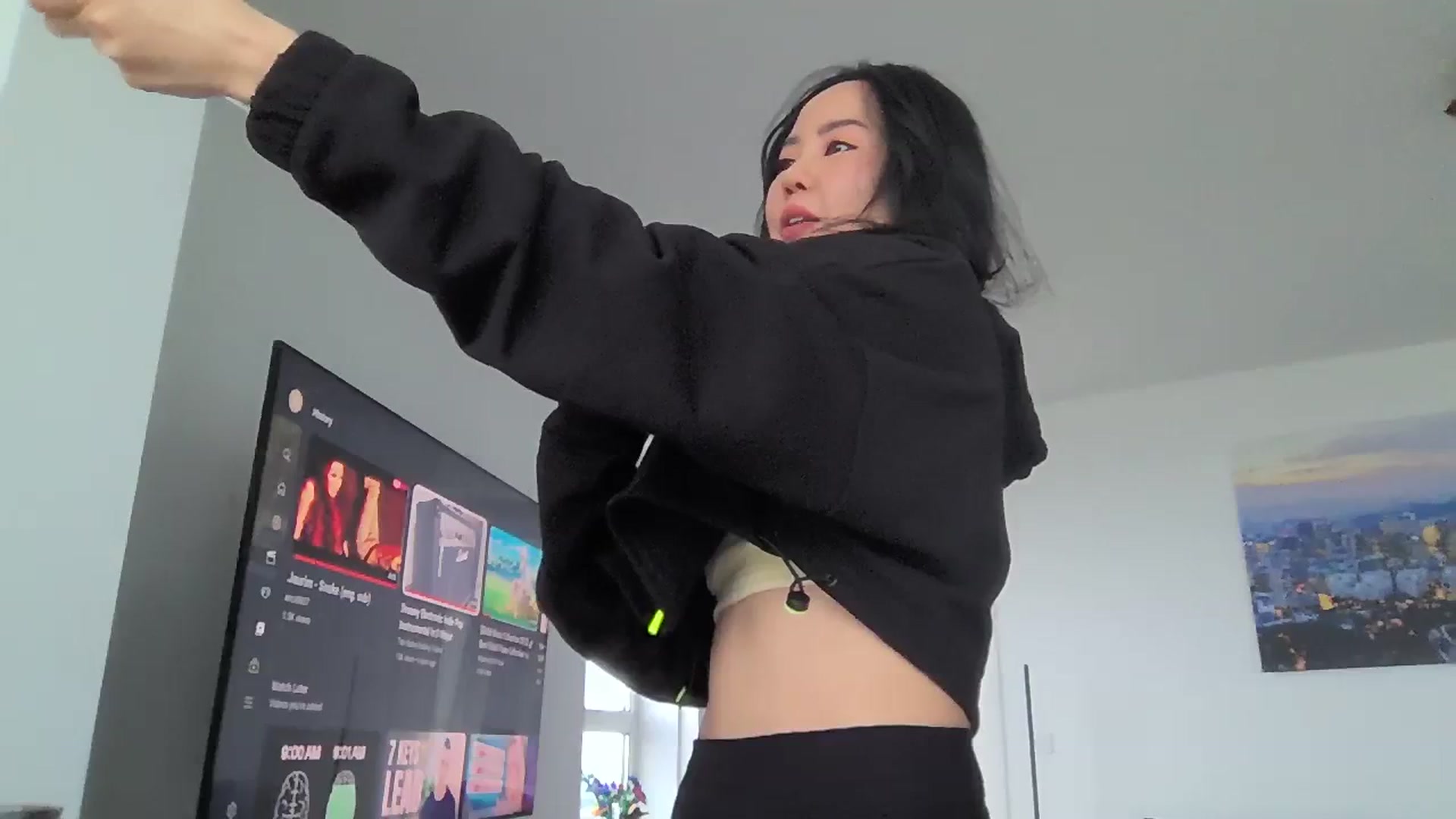 Gallery image thumbnail from EatMyKimchi's myfreecams stream on, 01/17/2024, 15:59 image 8 of 20