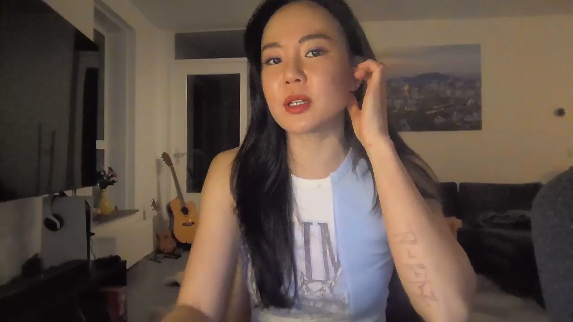 Gallery image thumbnail from EatMyKimchi's myfreecams stream on, 01/19/2024, 19:44 image 5 of 20