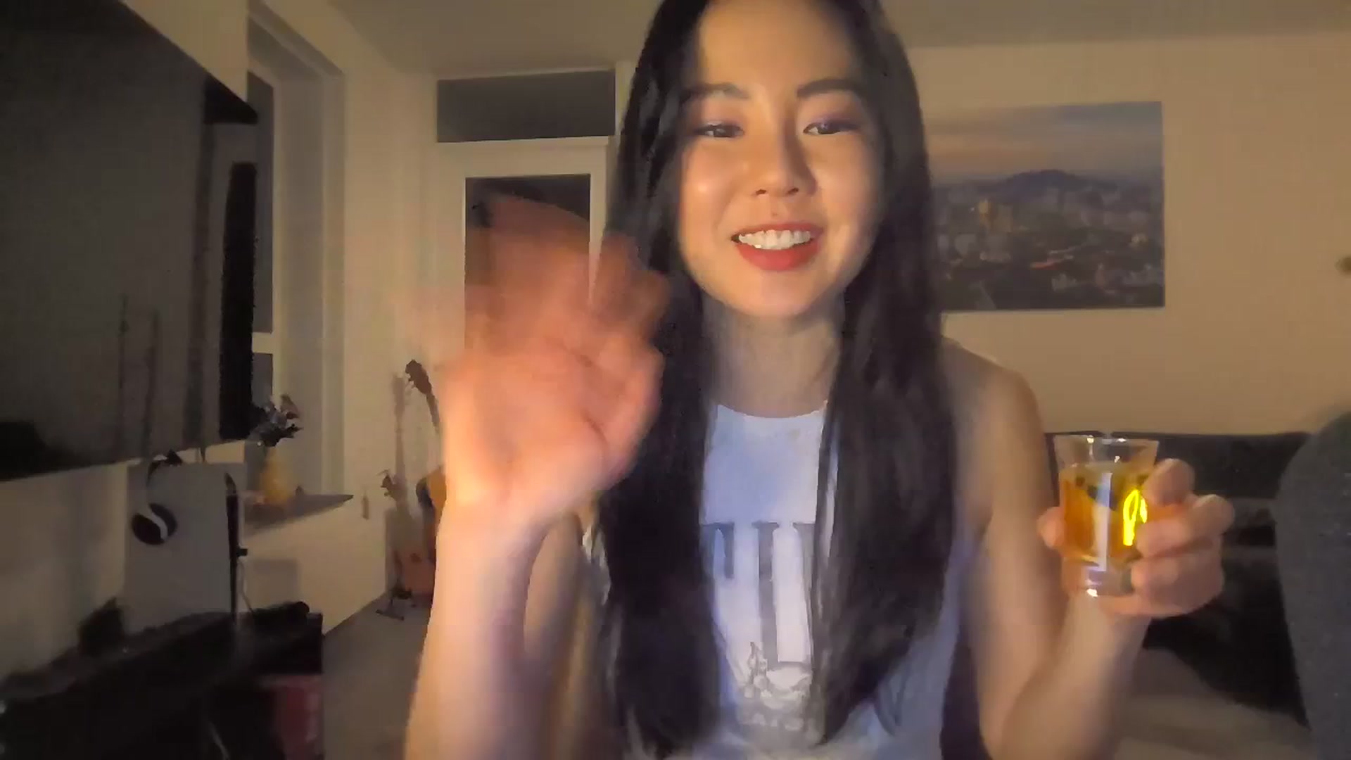 Gallery image thumbnail from EatMyKimchi's myfreecams stream on, 01/19/2024, 19:44 image 3 of 20