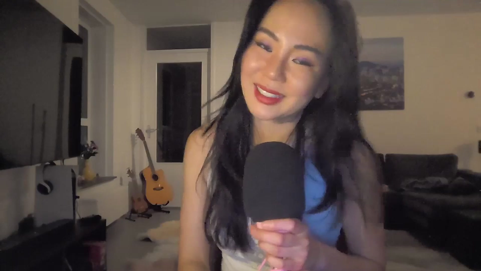 Gallery image thumbnail from EatMyKimchi's myfreecams stream on, 01/19/2024, 19:44 image 6 of 20