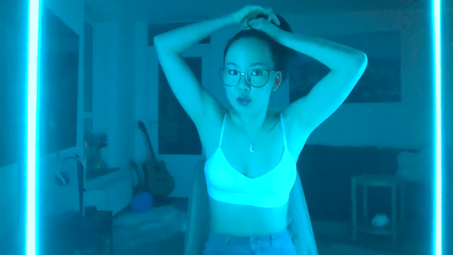 Gallery image thumbnail from EatMyKimchi's myfreecams stream on, 02/02/2024, 17:38 image 19 of 20