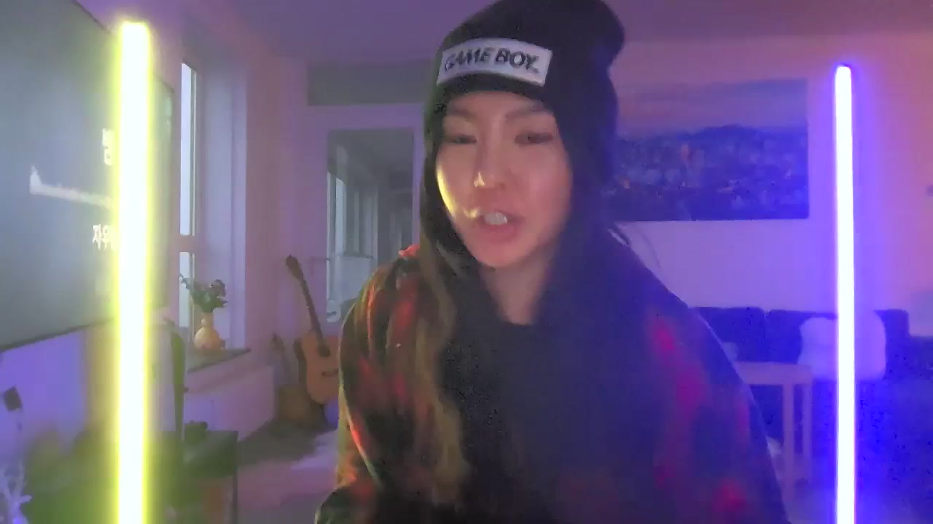 Gallery image thumbnail from EatMyKimchi's myfreecams stream on, 02/02/2024, 17:38 image 5 of 20
