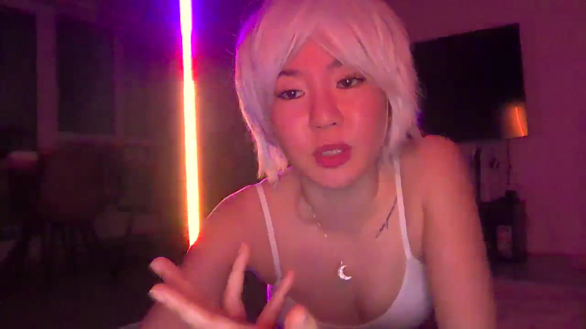 Gallery image thumbnail from EatMyKimchi's myfreecams stream on, 02/02/2024, 19:14 image 17 of 20