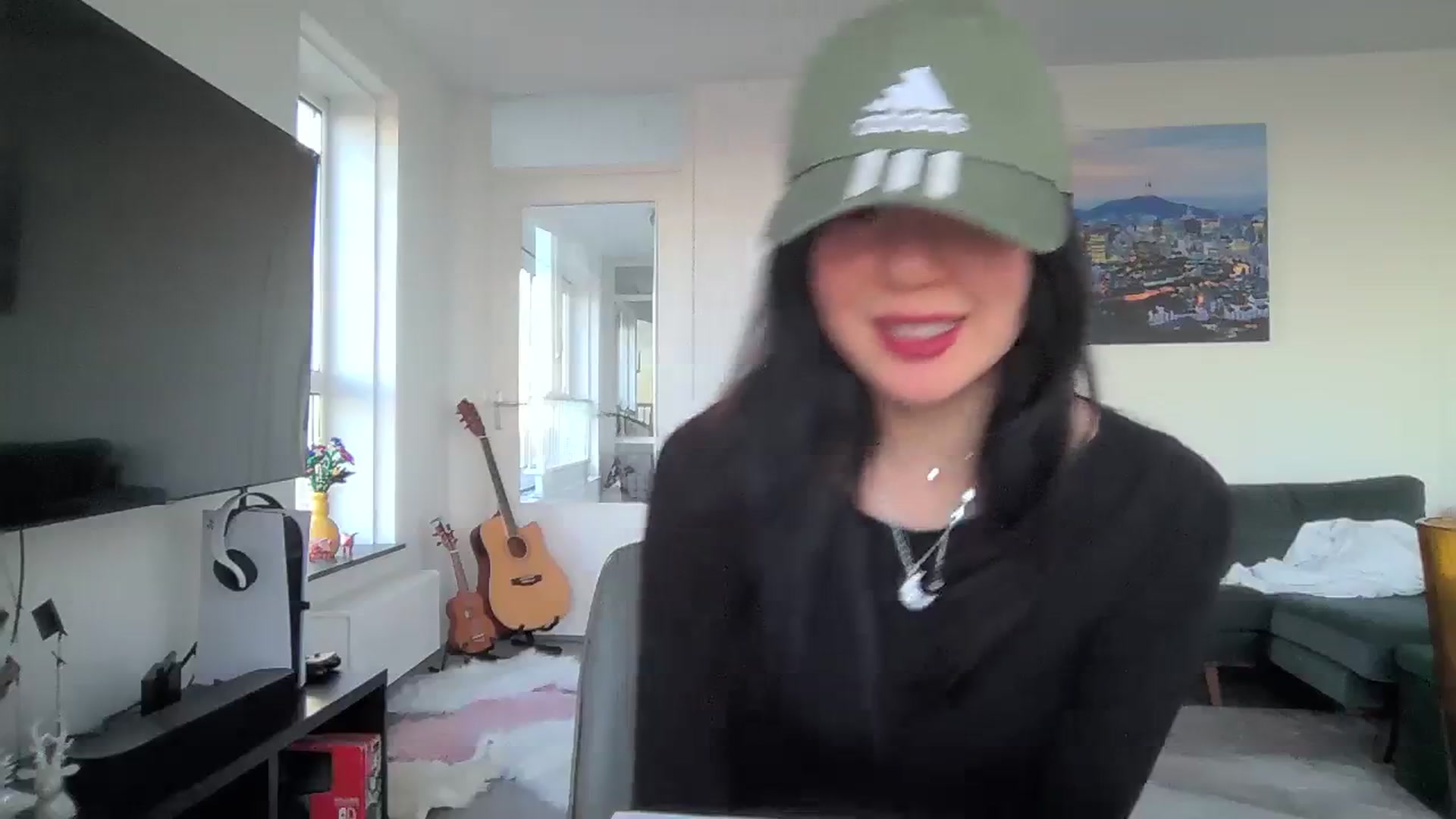 Gallery image thumbnail from EatMyKimchi's myfreecams stream on, 02/12/2024, 16:14 image 19 of 20