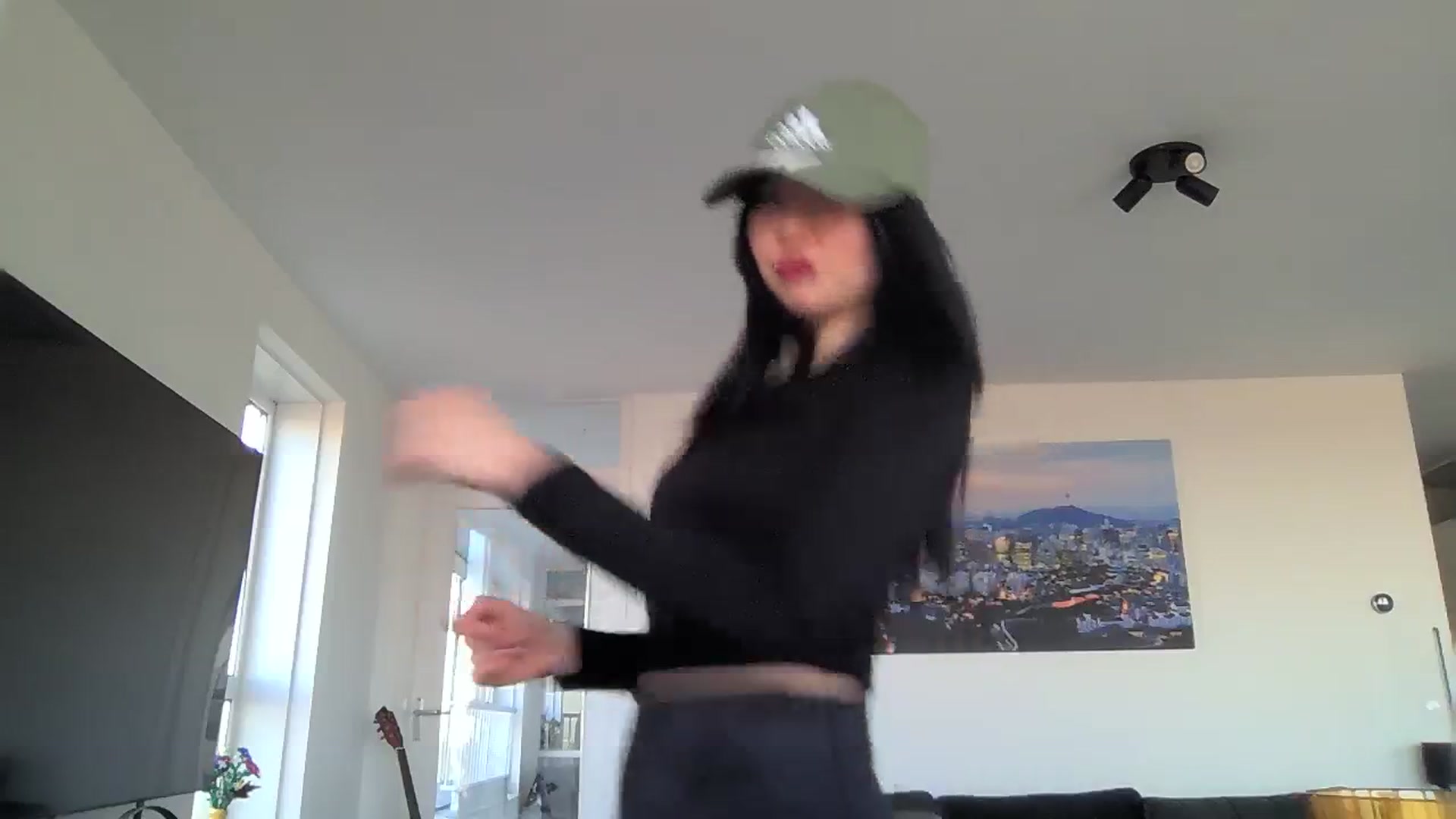 Gallery image thumbnail from EatMyKimchi's myfreecams stream on, 02/12/2024, 16:14 image 4 of 20