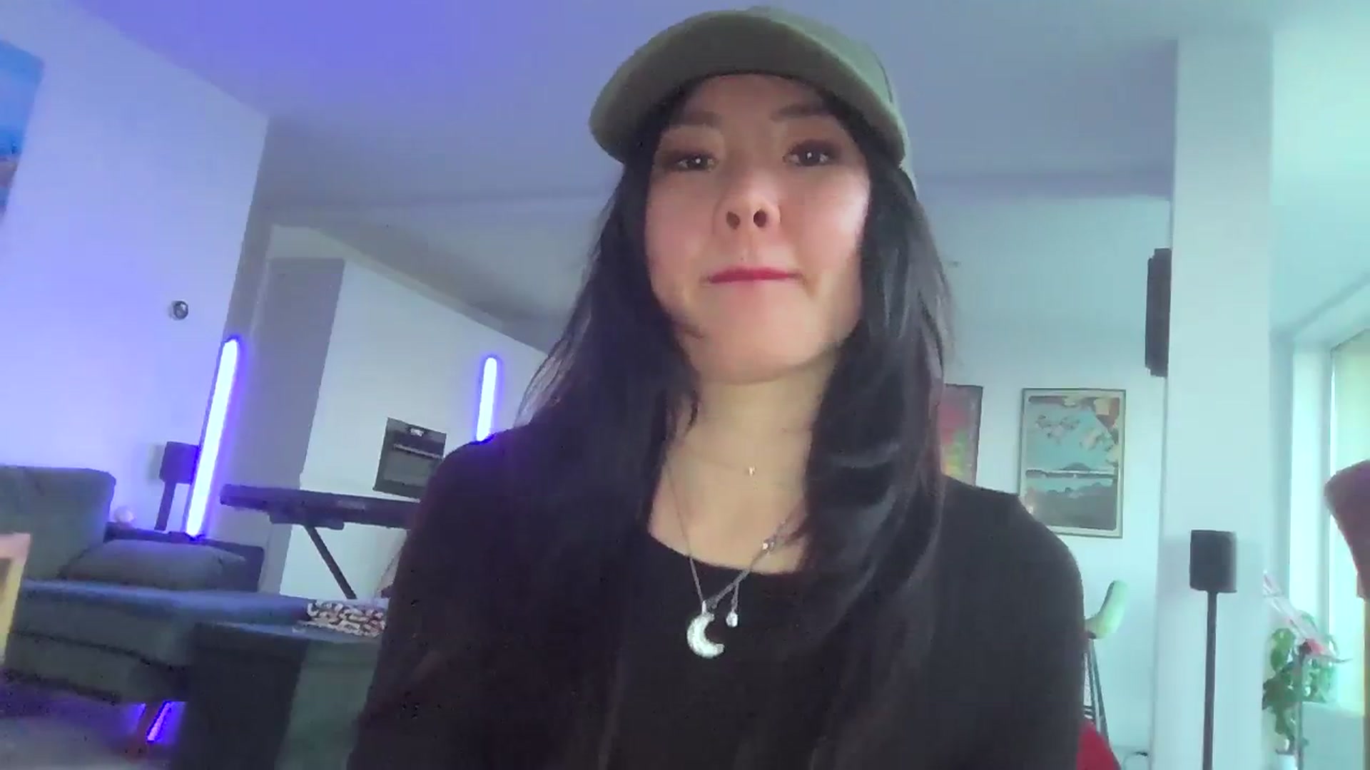 Gallery image thumbnail from EatMyKimchi's myfreecams stream on, 02/12/2024, 17:03 image 10 of 20
