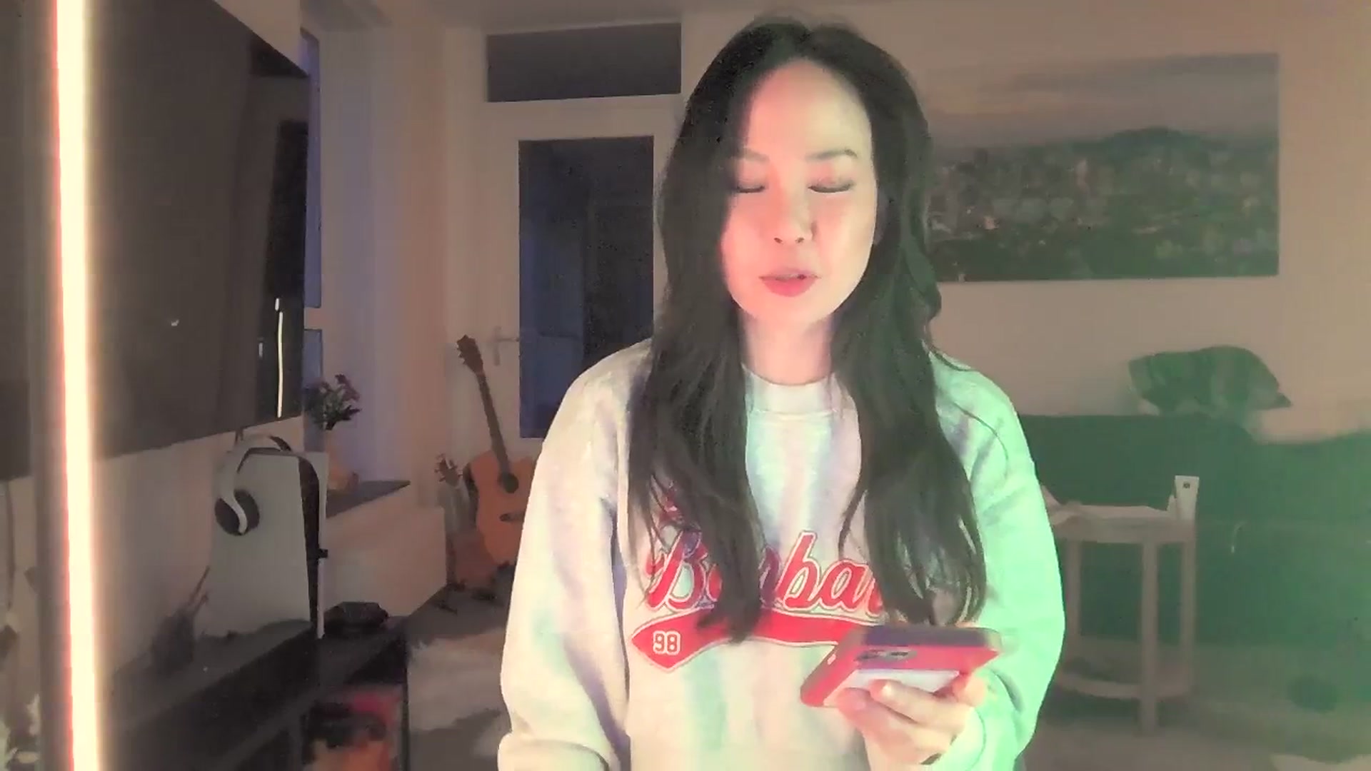Gallery image thumbnail from EatMyKimchi's myfreecams stream on, 02/24/2024, 17:36 image 20 of 20