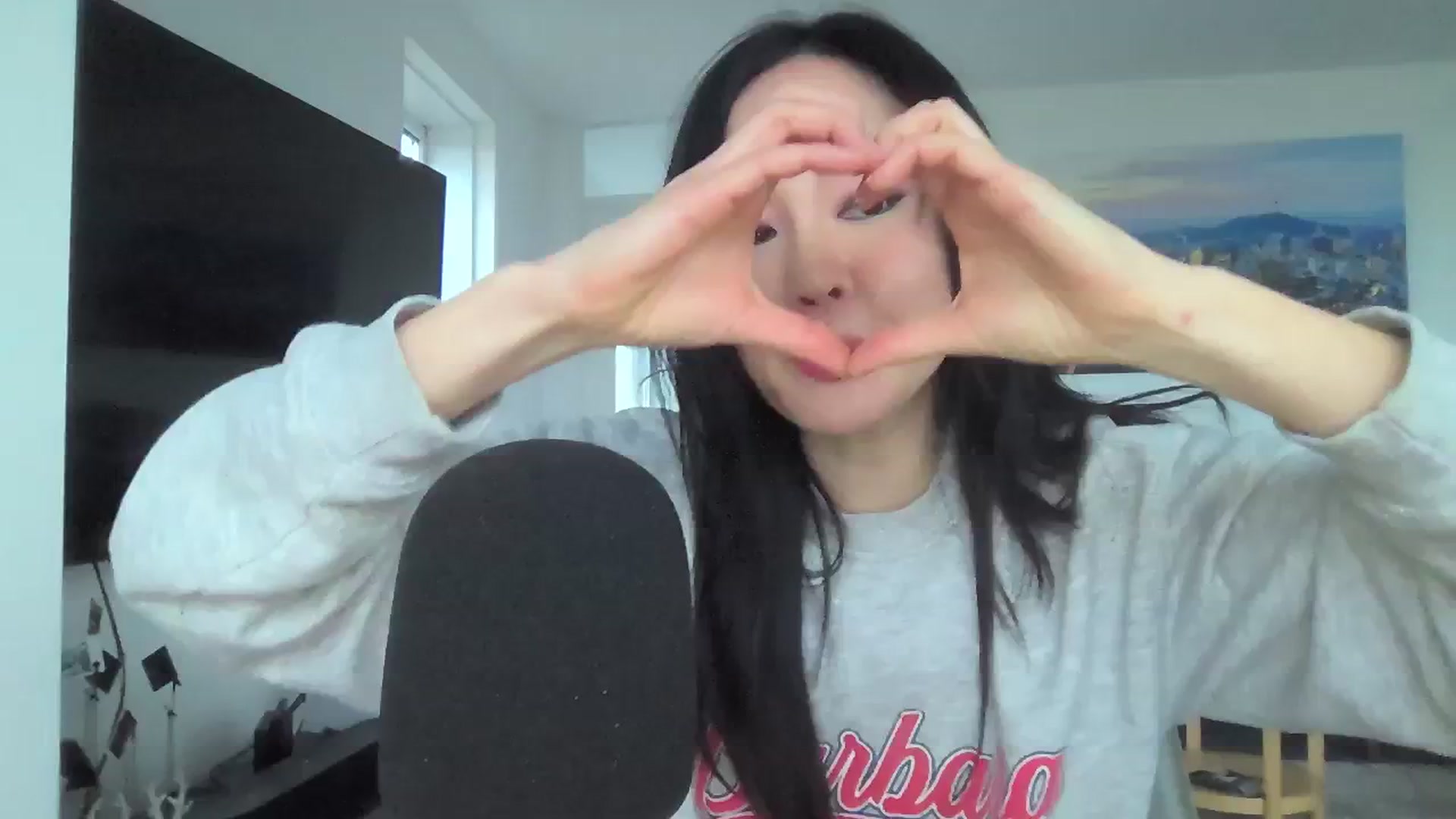 Gallery image thumbnail from EatMyKimchi's myfreecams stream on, 02/24/2024, 17:36 image 1 of 20