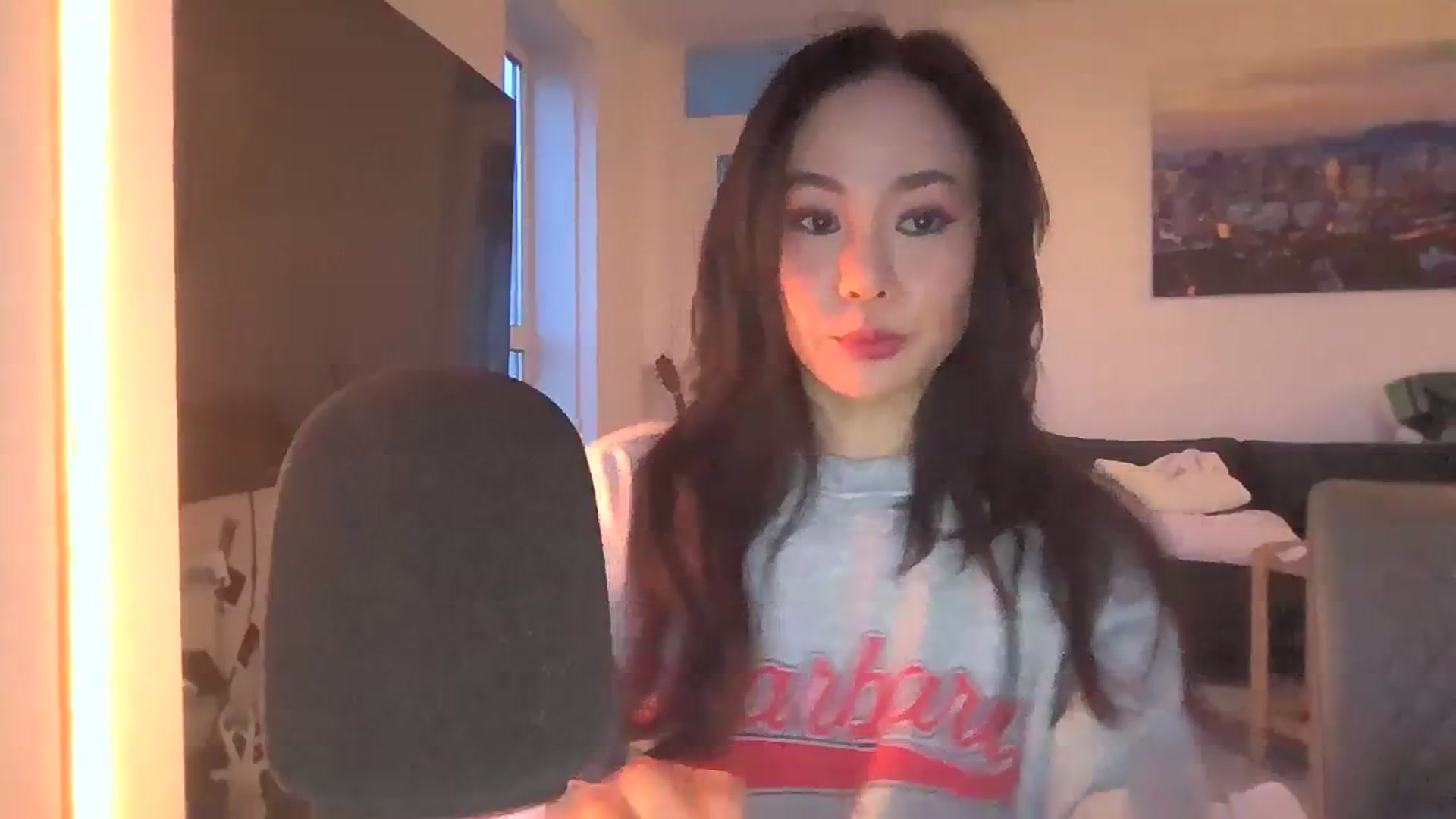 Gallery image thumbnail from EatMyKimchi's myfreecams stream on, 02/24/2024, 17:36 image 13 of 20