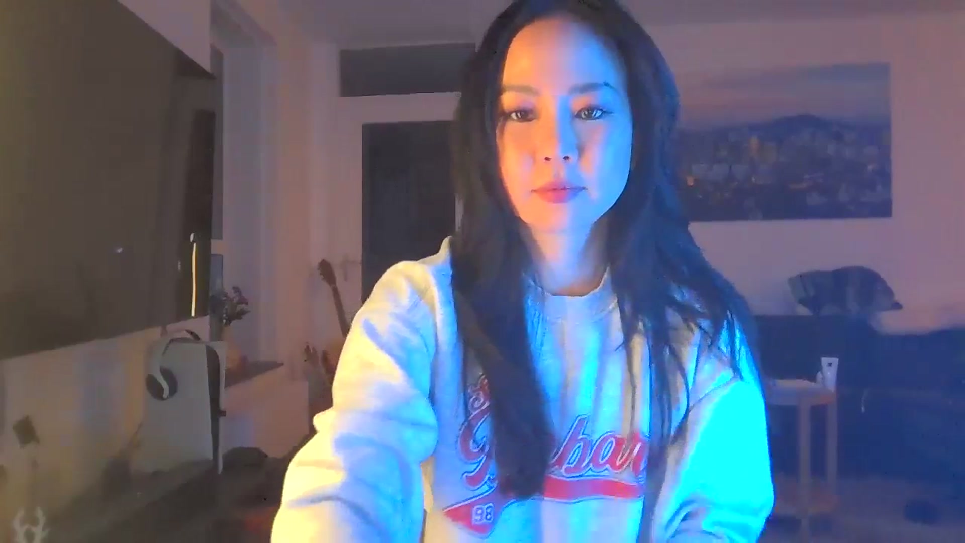 Gallery image thumbnail from EatMyKimchi's myfreecams stream on, 02/24/2024, 18:12 image 11 of 20