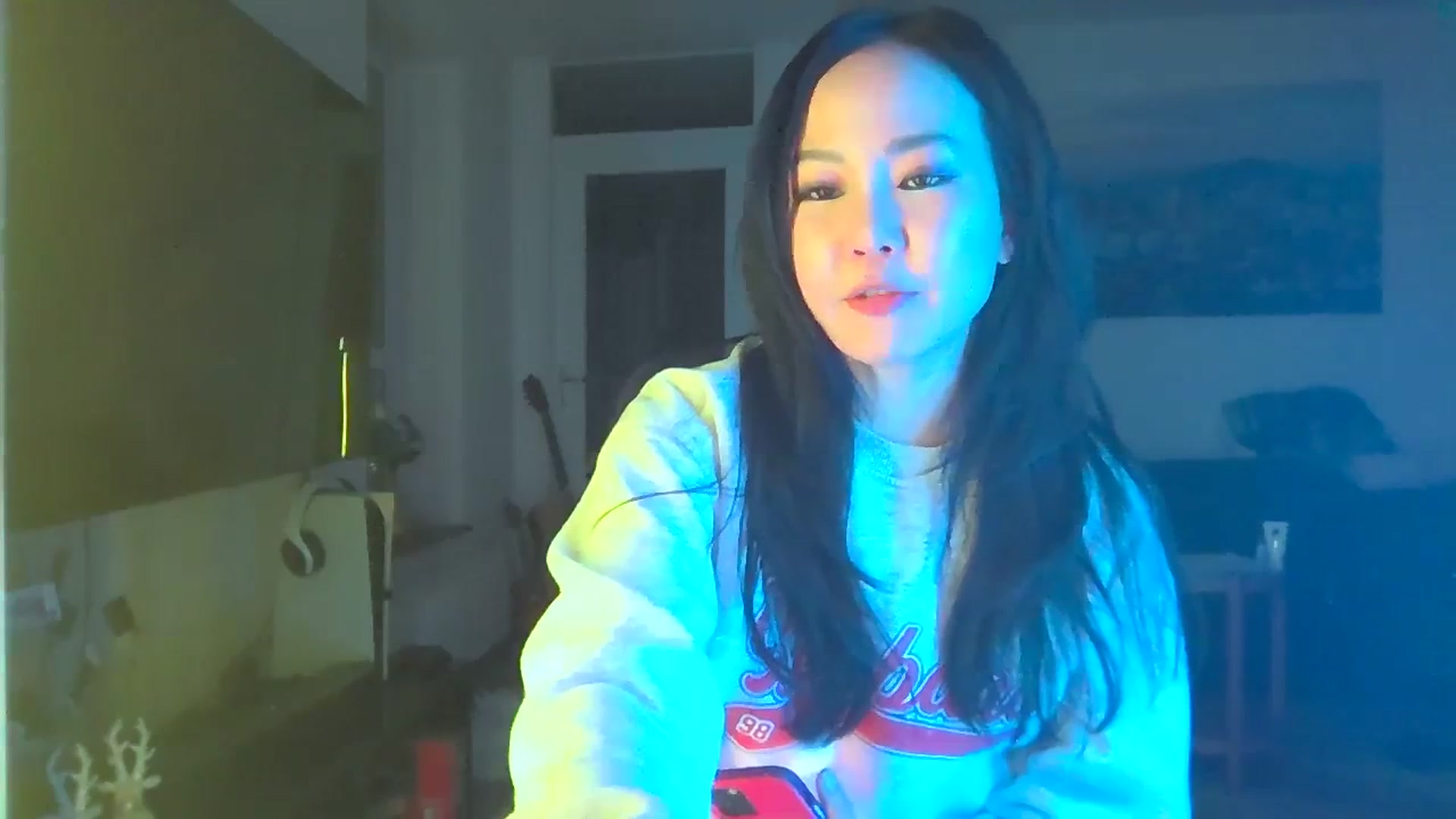 Gallery image thumbnail from EatMyKimchi's myfreecams stream on, 02/24/2024, 18:34 image 20 of 20