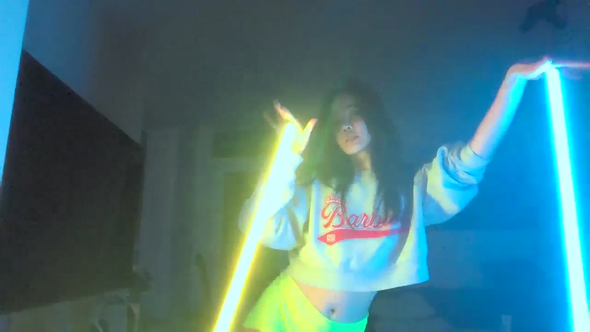 Gallery image thumbnail from EatMyKimchi's myfreecams stream on, 02/24/2024, 18:34 image 9 of 20