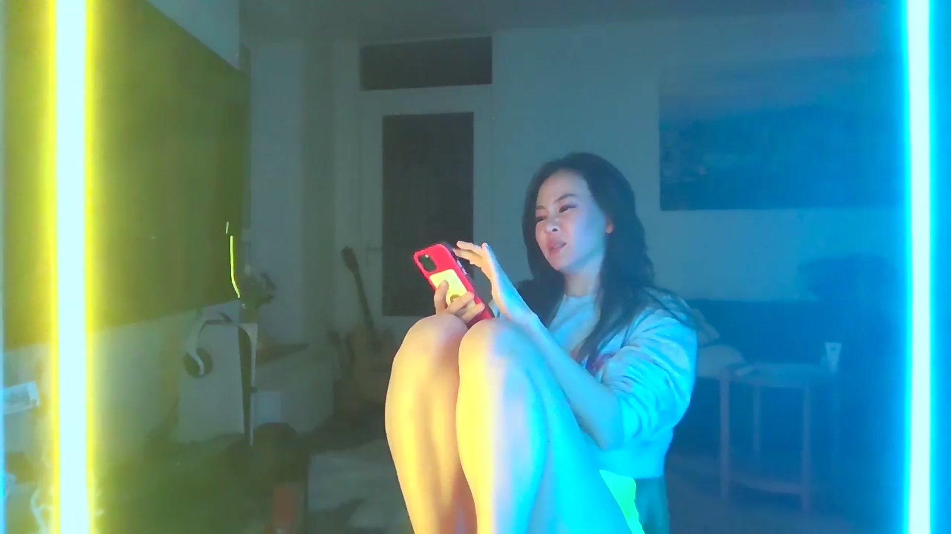 Gallery image thumbnail from EatMyKimchi's myfreecams stream on, 02/24/2024, 18:34 image 12 of 20