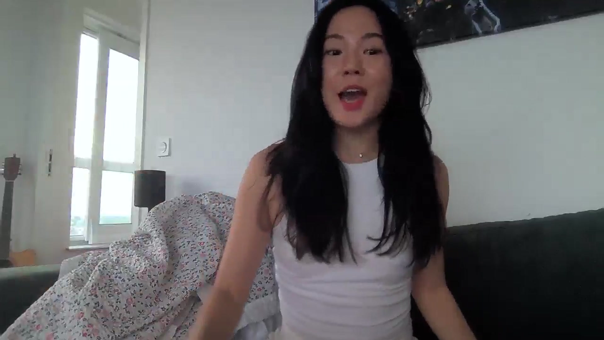 Gallery image thumbnail from EatMyKimchi's myfreecams stream on, 08/22/2024, 18:22 image 17 of 20