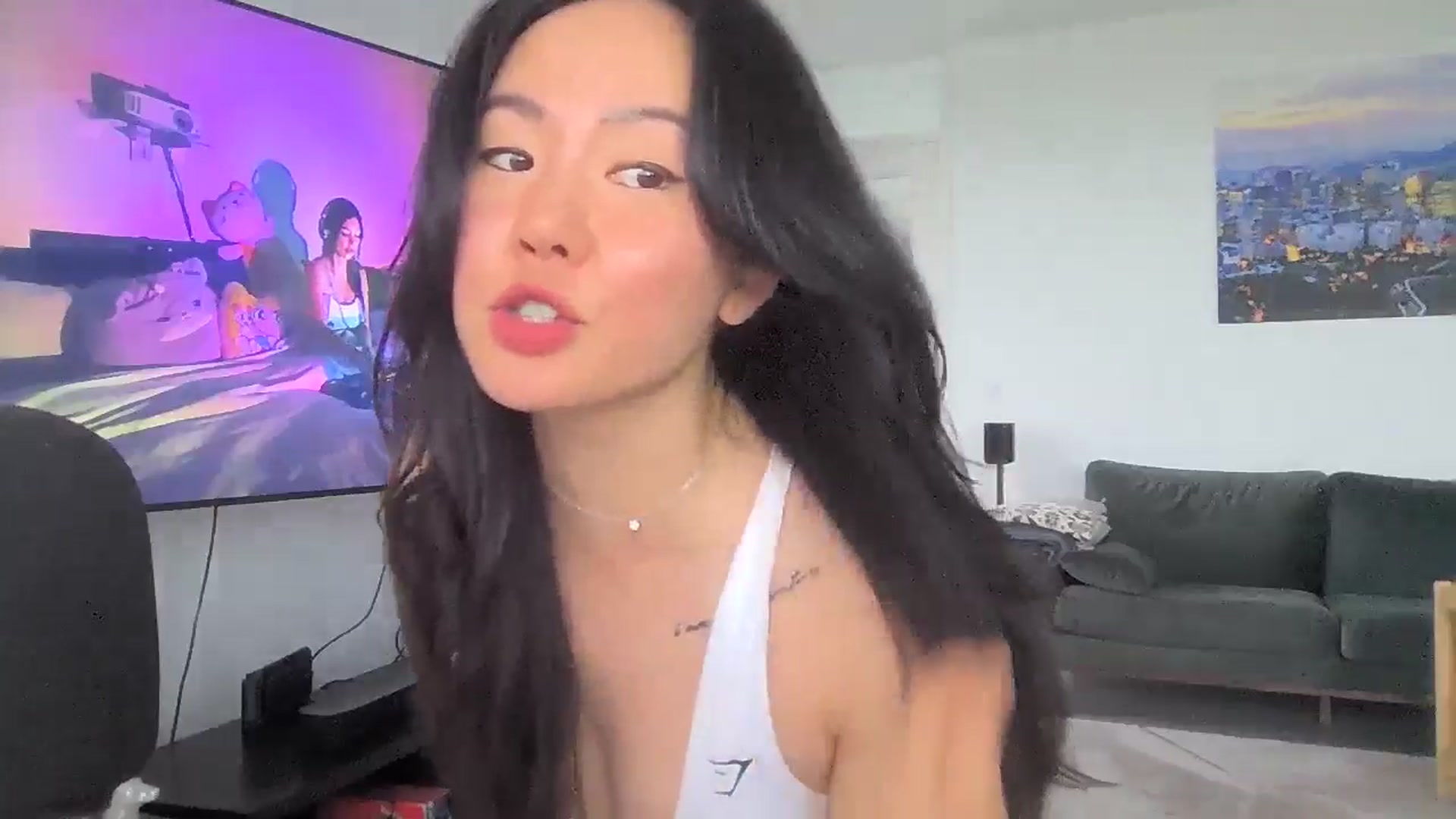 Gallery image thumbnail from EatMyKimchi's myfreecams stream on, 09/10/2024, 15:32 image 18 of 20
