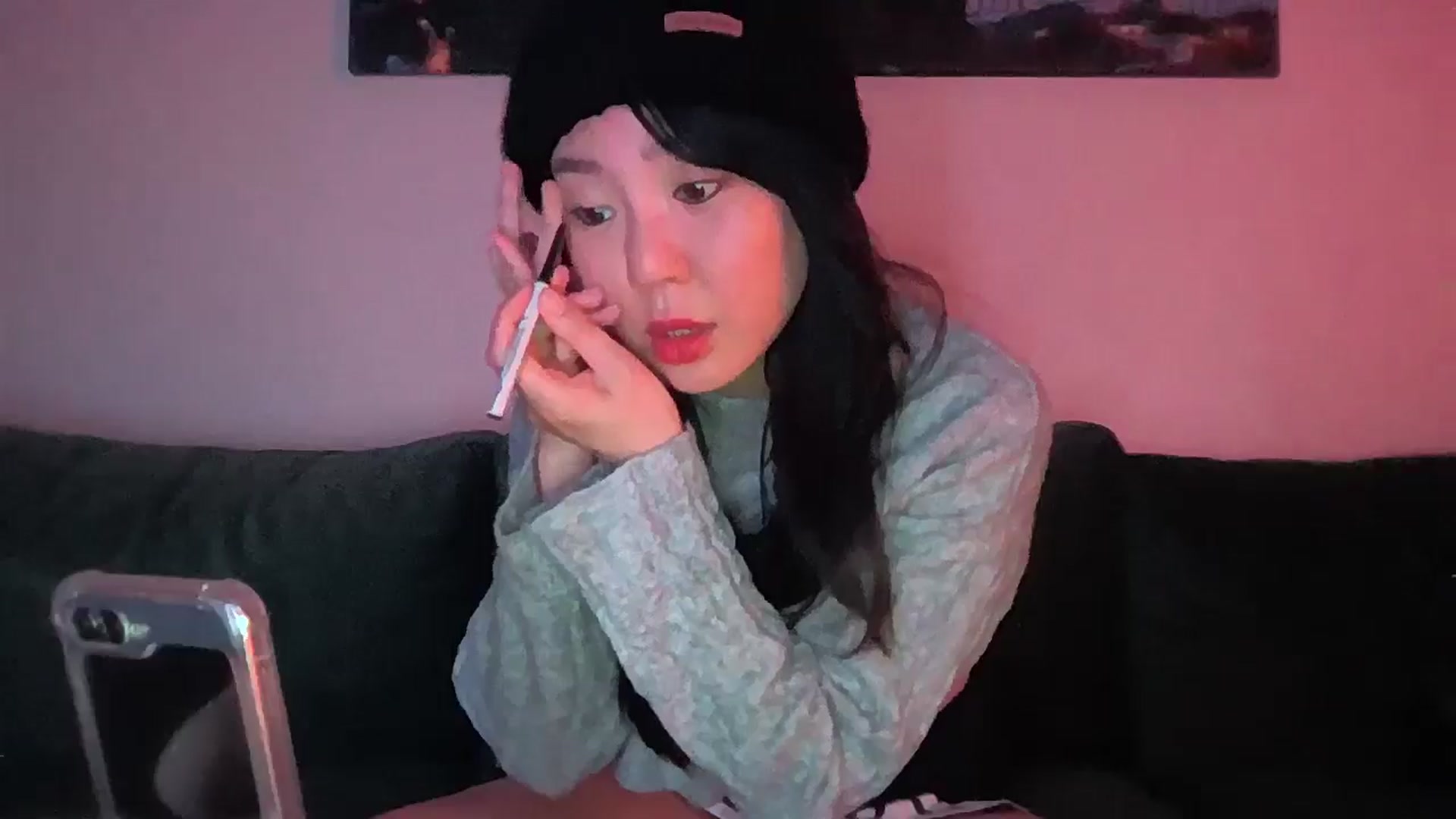 Gallery image thumbnail from EatMyKimchi's myfreecams stream on, 04/14/2025, 24:01 image 12 of 20