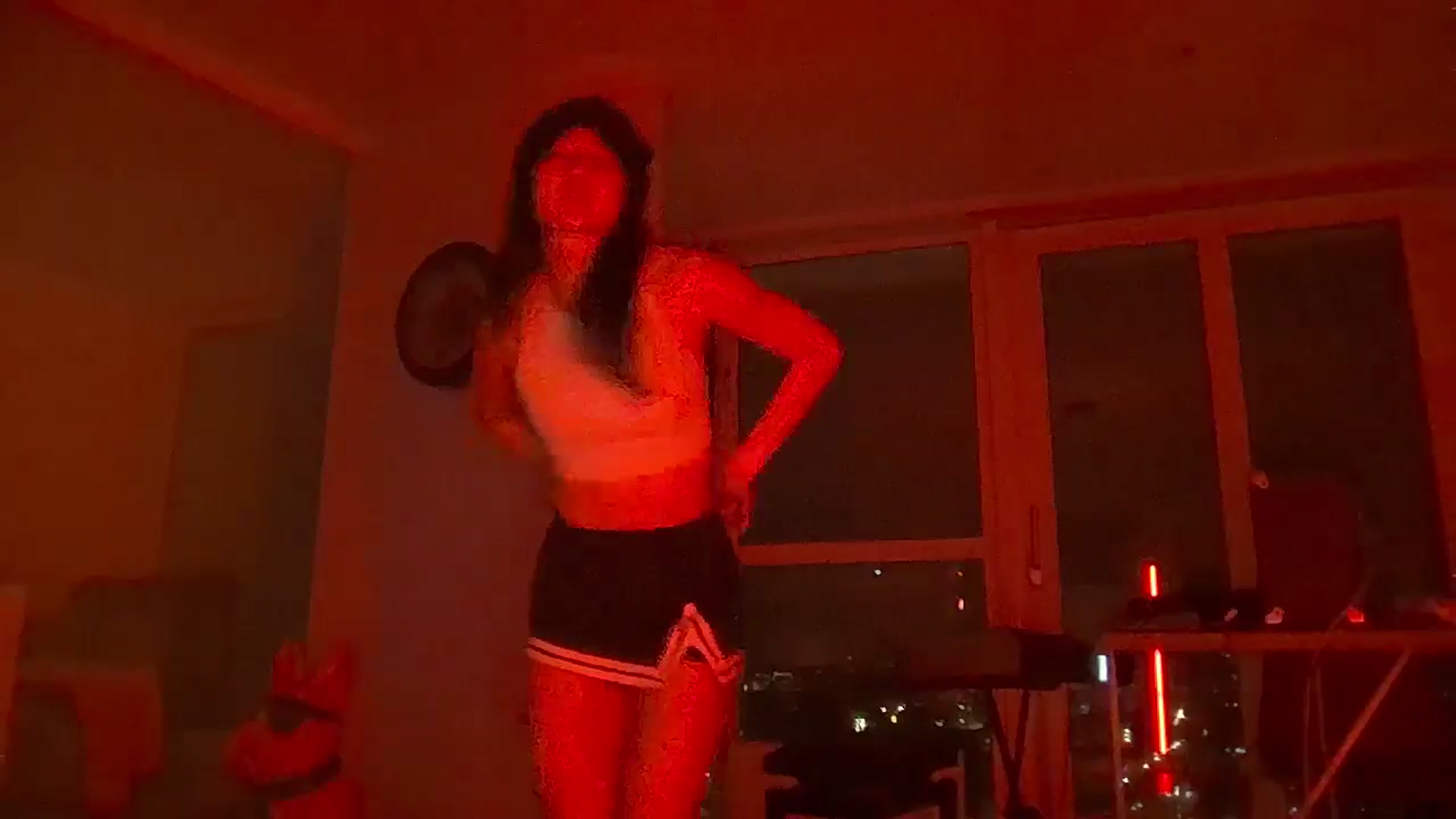 Gallery image thumbnail from EatMyKimchi's myfreecams stream on, 04/14/2025, 01:50 image 16 of 20