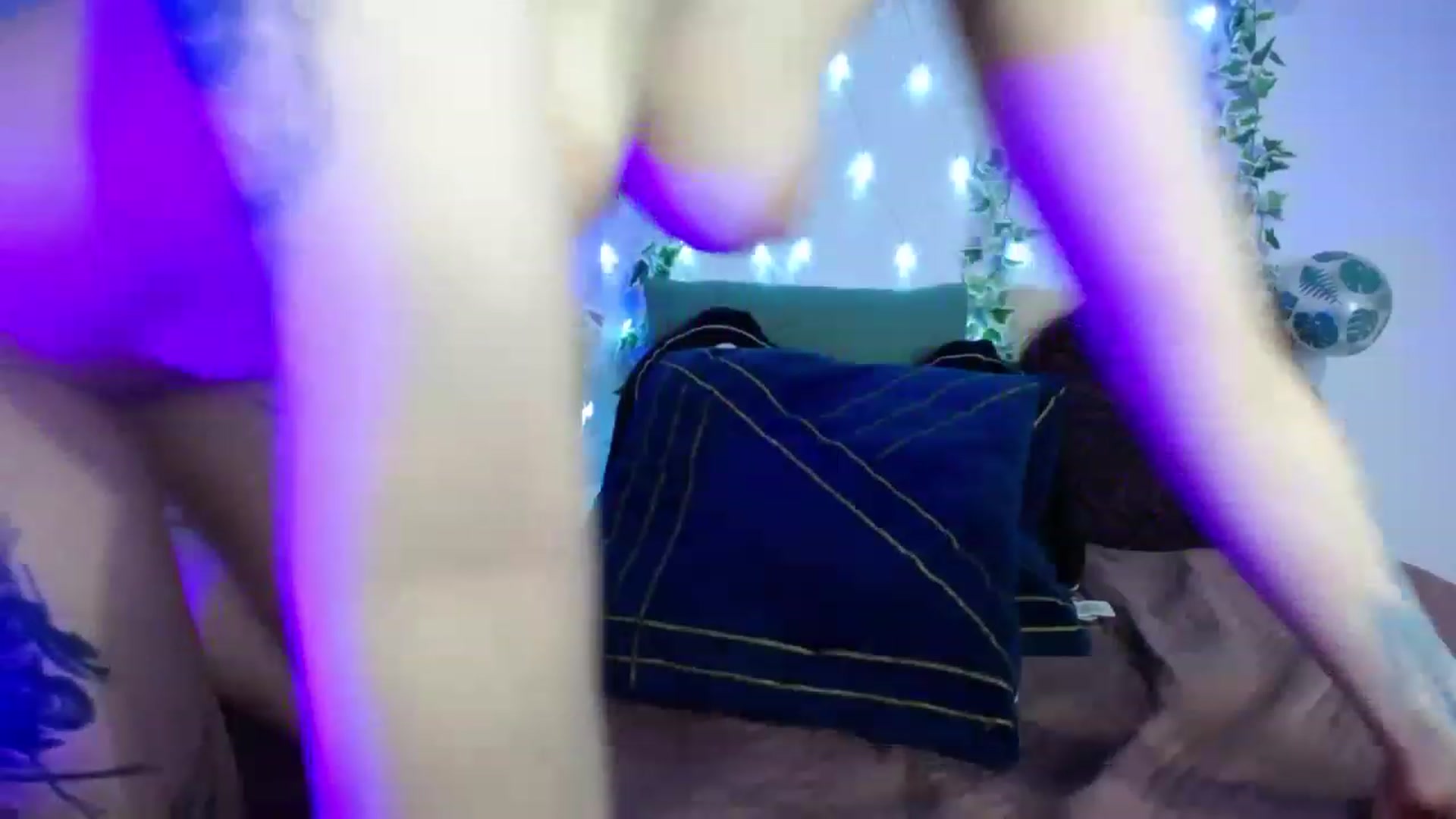 Gallery image thumbnail from EatMyPieDaddy's myfreecams stream on, 11/29/2022, 10:34 image 19 of 20