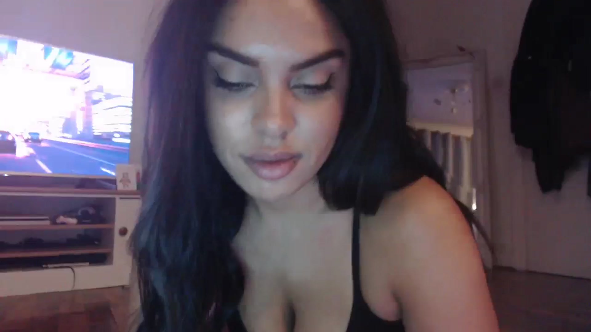 Gallery image thumbnail from EbonyJasmine's myfreecams stream on, 12/21/2023, 23:20 image 4 of 20