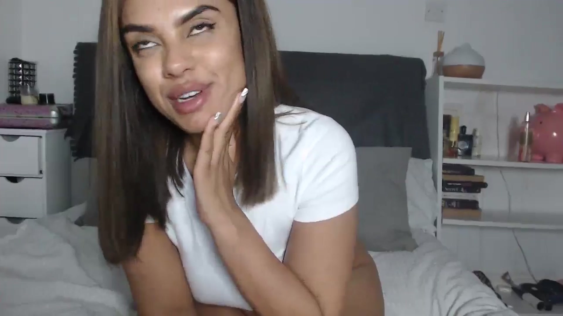 Gallery image thumbnail from EbonyJasmine's myfreecams stream on, 06/15/2024, 22:59 image 4 of 20