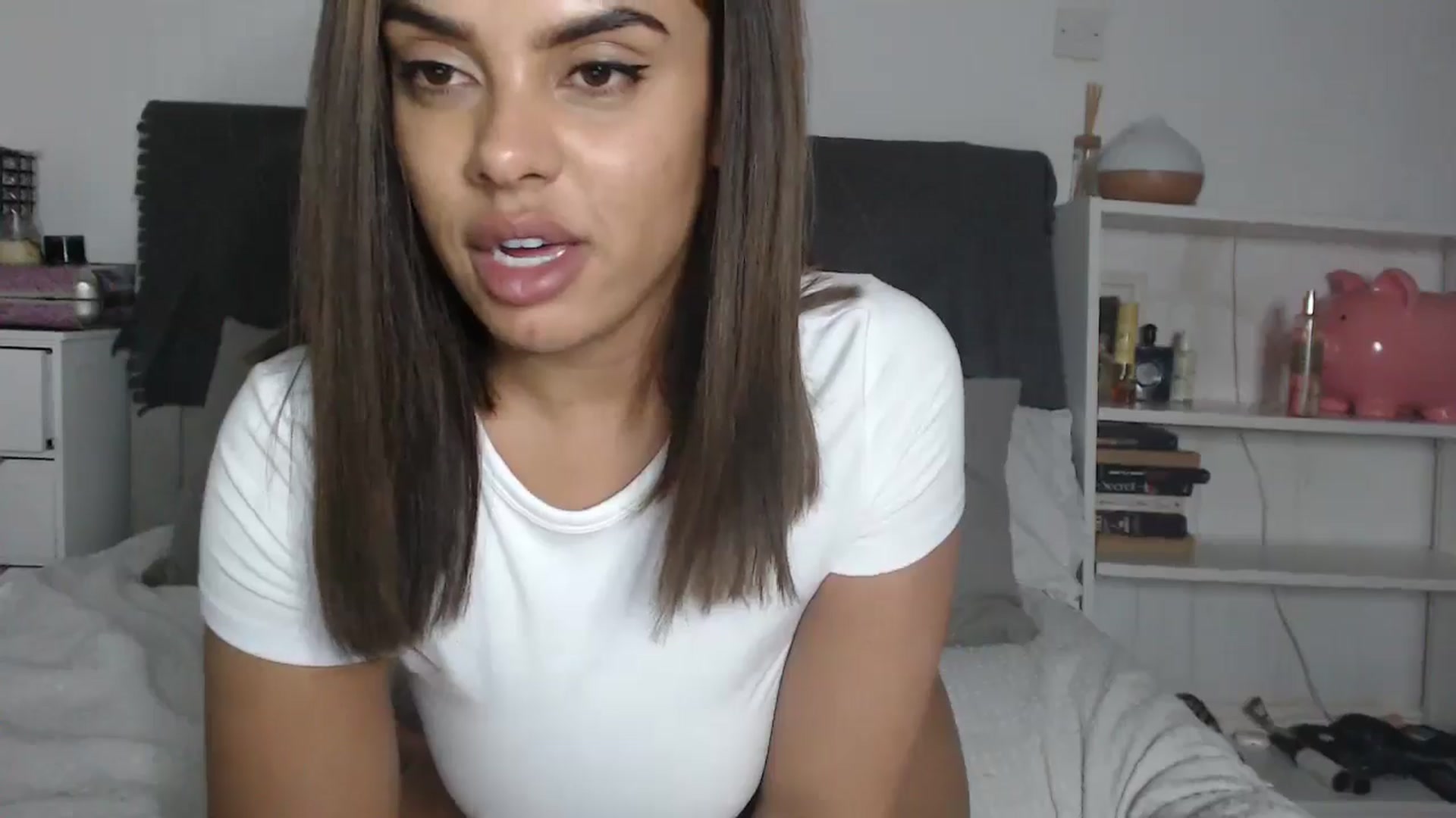 Gallery image thumbnail from EbonyJasmine's myfreecams stream on, 06/15/2024, 22:59 image 13 of 20