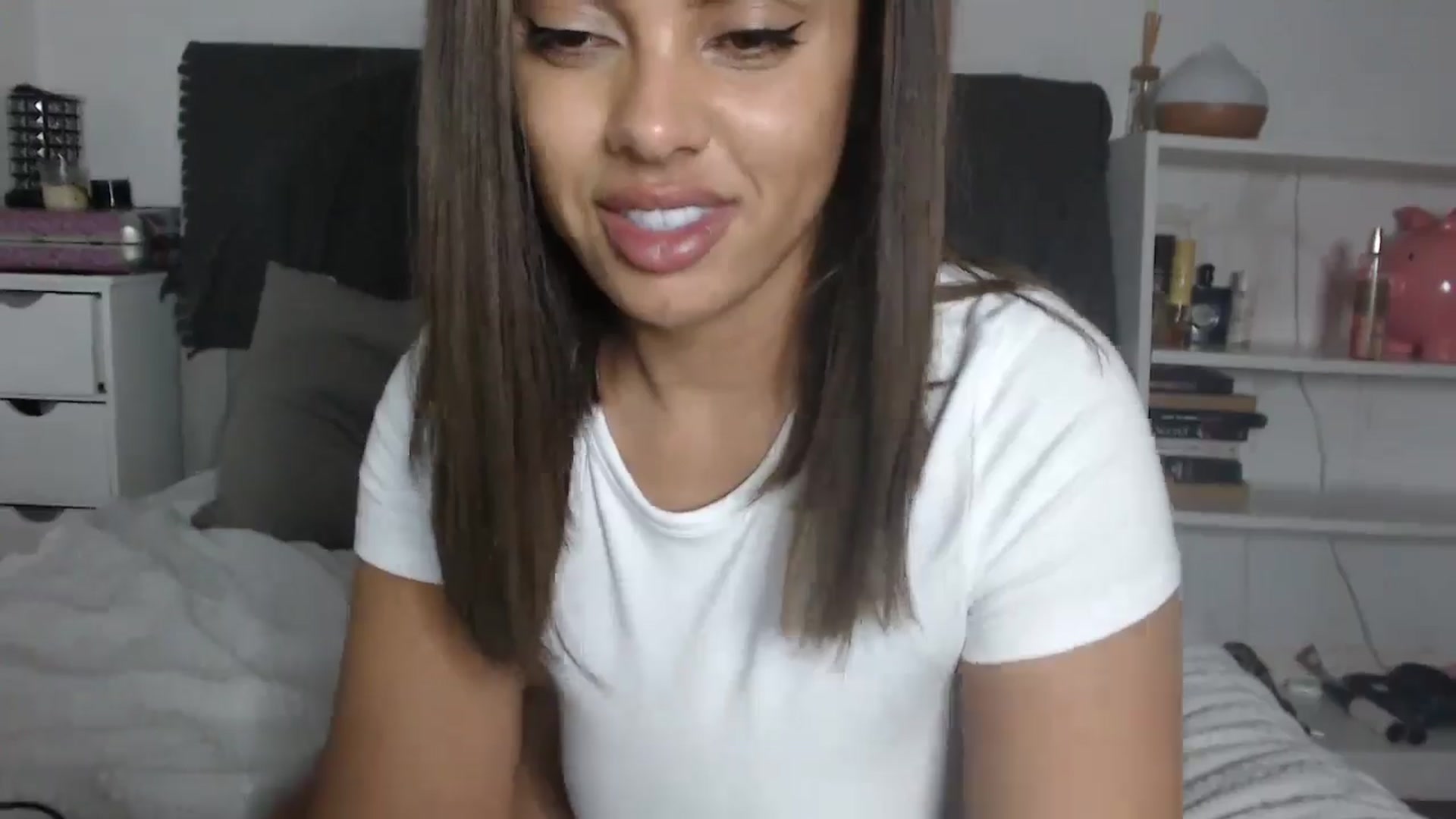 Gallery image thumbnail from EbonyJasmine's myfreecams stream on, 06/15/2024, 22:59 image 7 of 20