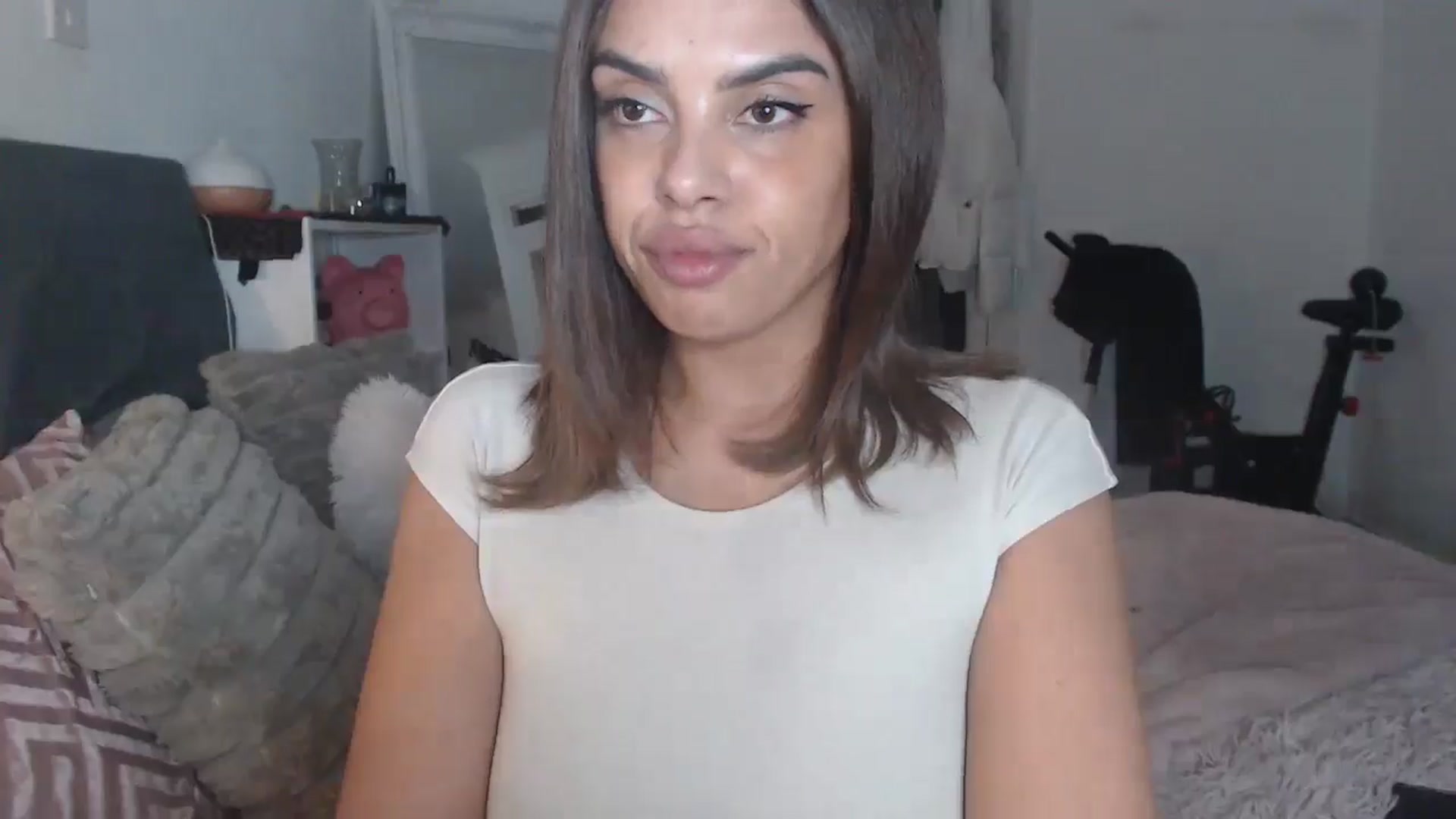 Gallery image thumbnail from EbonyJasmine's myfreecams stream on, 01/17/2025, 19:37 image 11 of 20
