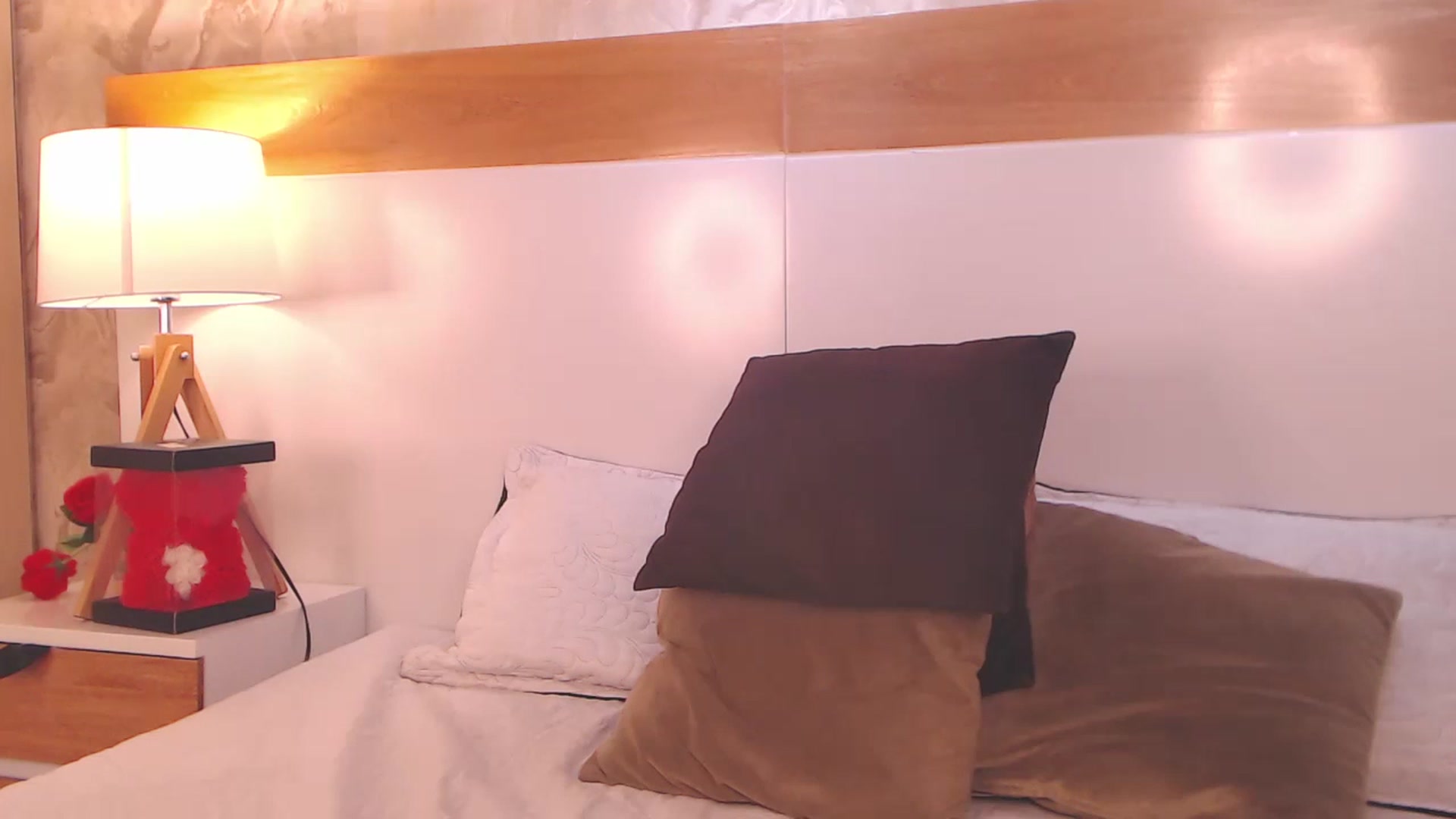 Gallery image thumbnail from EbonySasha's myfreecams stream on, 03/12/2023, 16:13 image 11 of 20
