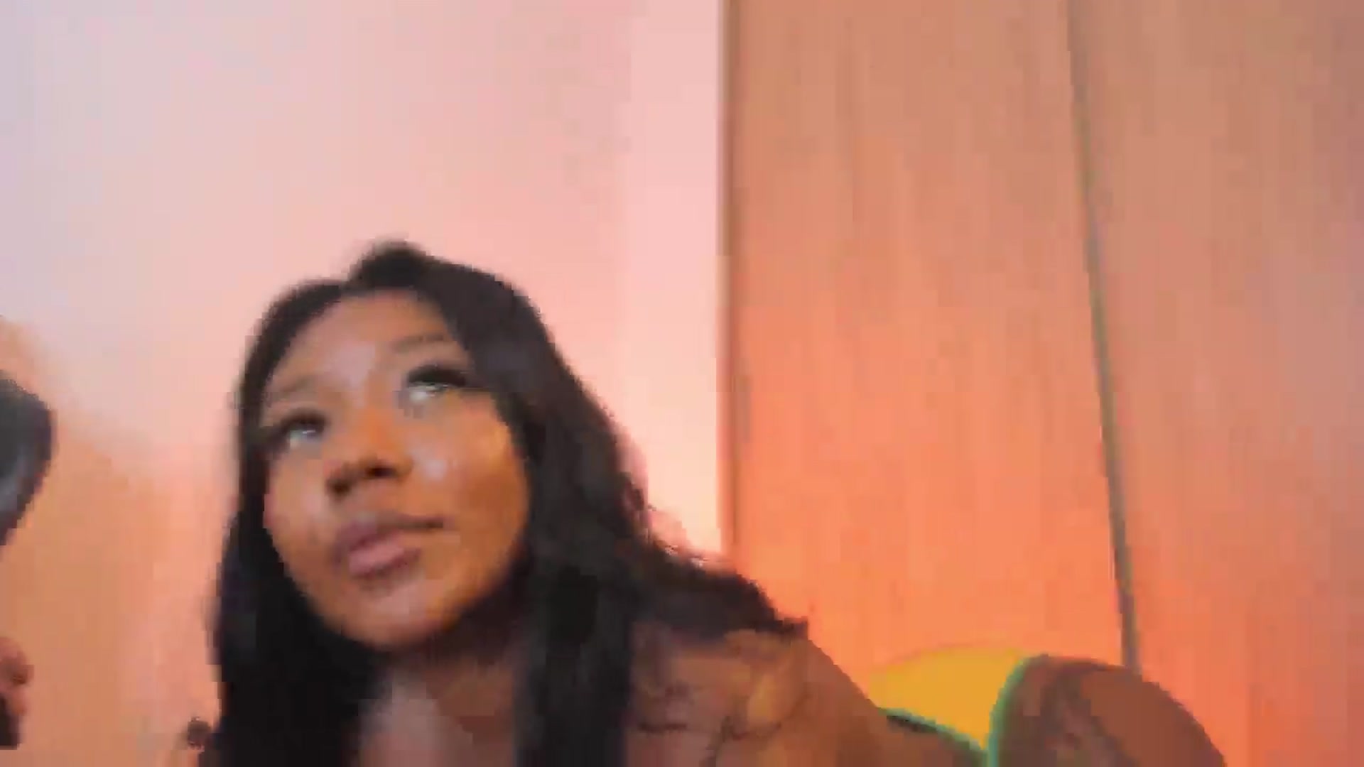 Gallery image thumbnail from EbonySasha's myfreecams stream on, 04/19/2025, 14:43 image 12 of 20