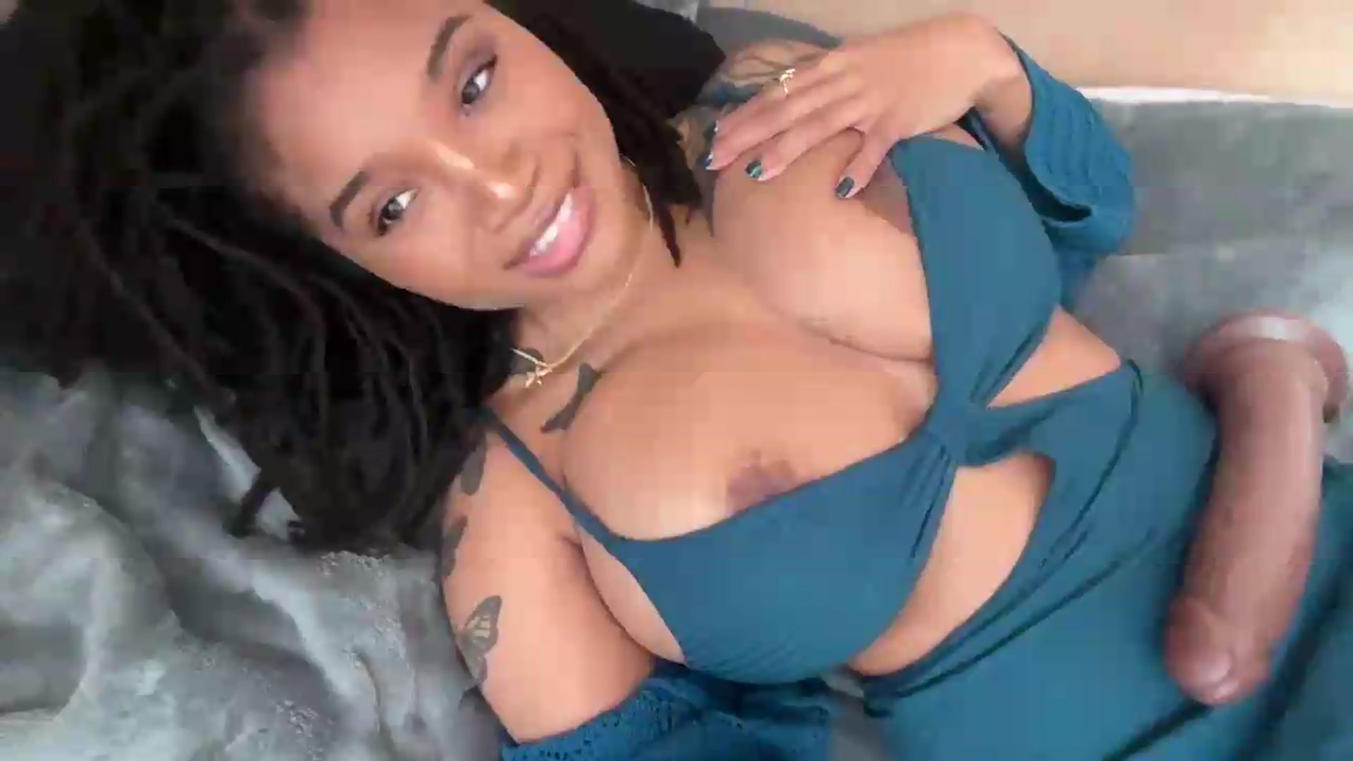 Gallery image thumbnail from EchidnaHeart's myfreecams stream on, 06/01/2026, 13:50 image 20 of 20