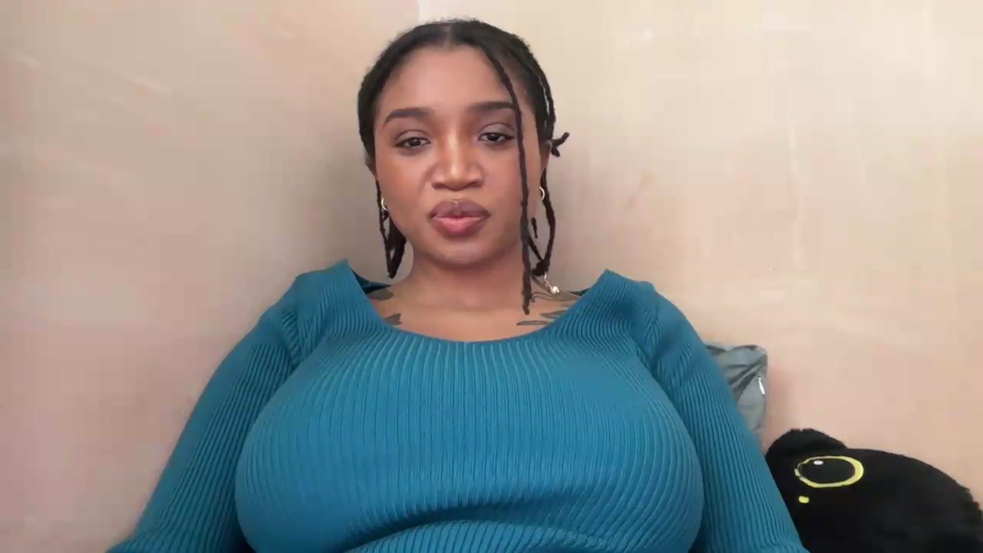 Gallery image thumbnail from EchidnaHeart's myfreecams stream on, 06/04/2026, 17:53 image 4 of 20