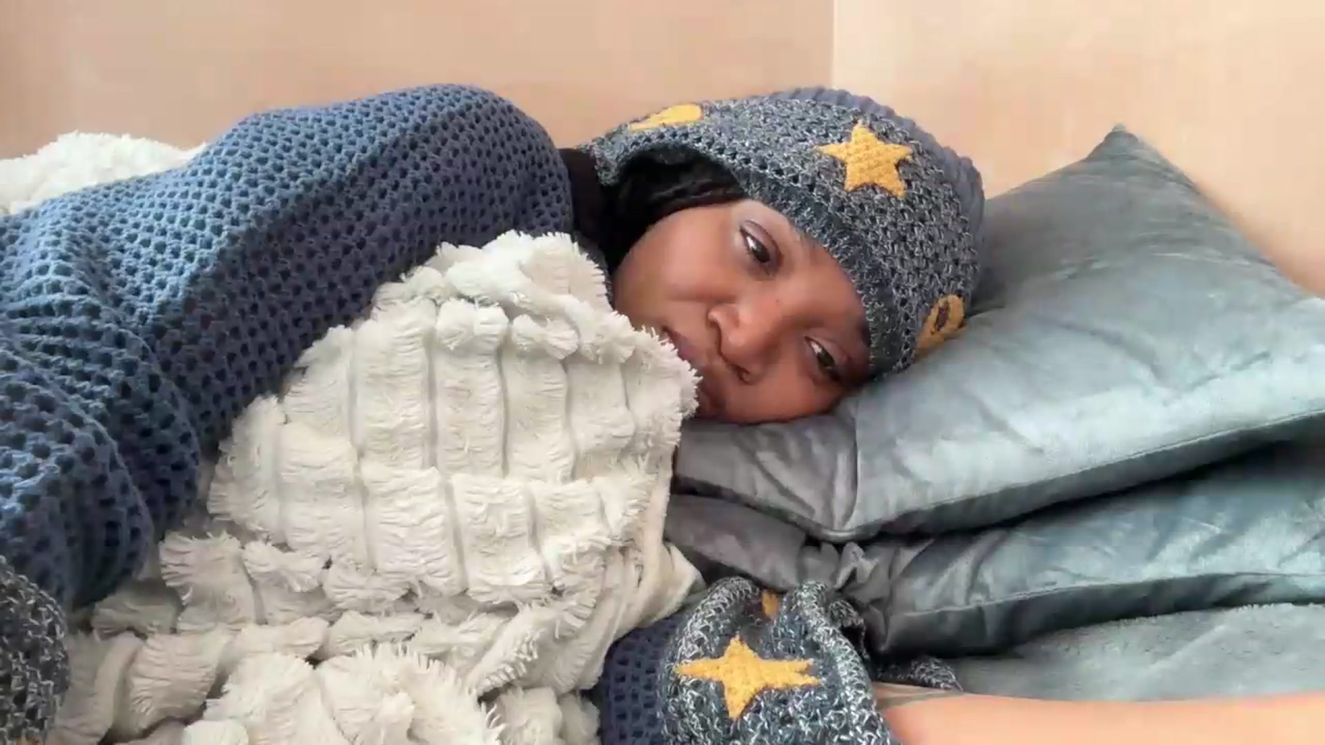 Gallery image thumbnail from EchidnaHeart's myfreecams stream on, 06/10/2026, 11:55 image 17 of 20