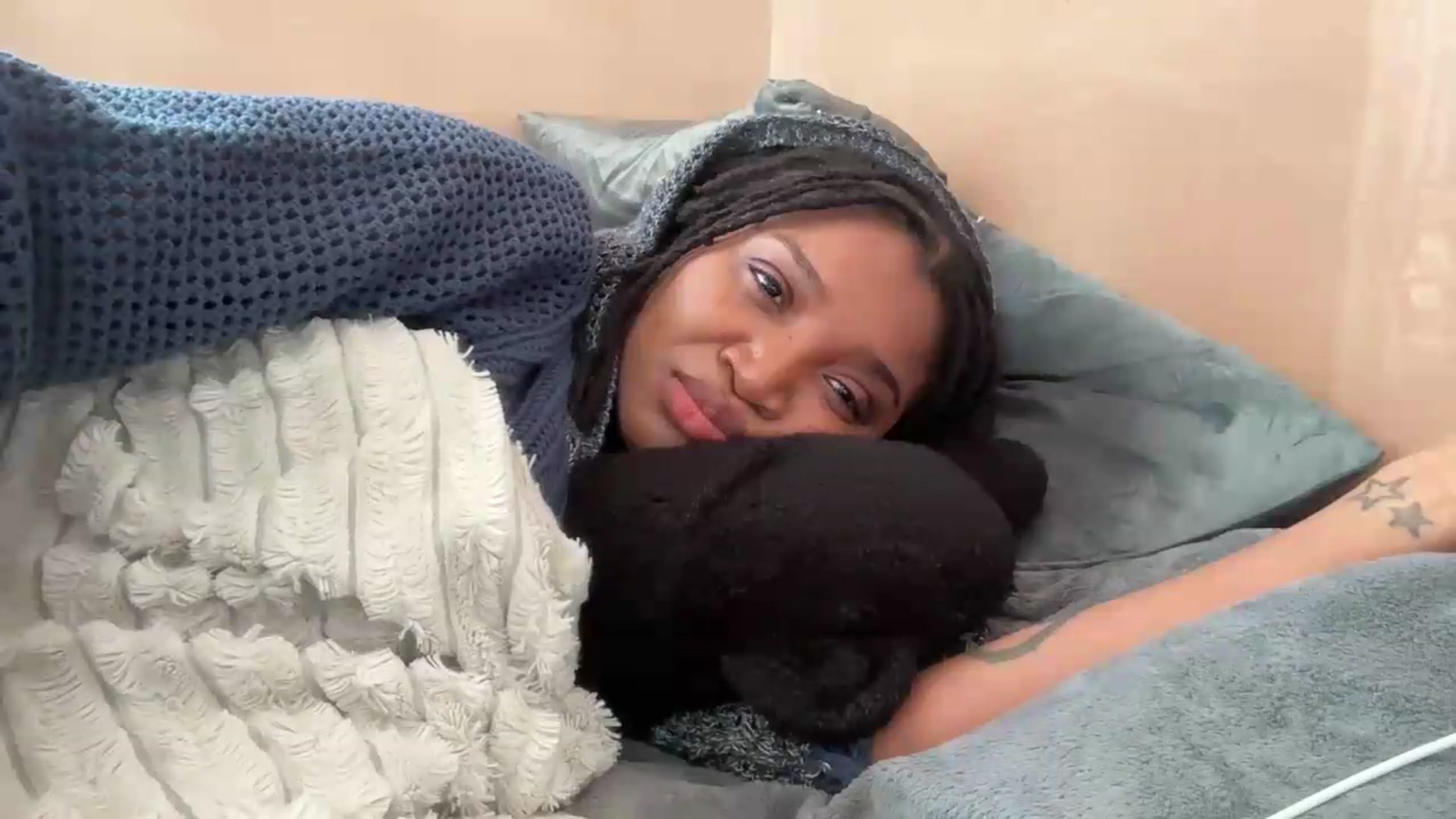 Gallery image thumbnail from EchidnaHeart's myfreecams stream on, 06/10/2026, 18:02 image 14 of 20