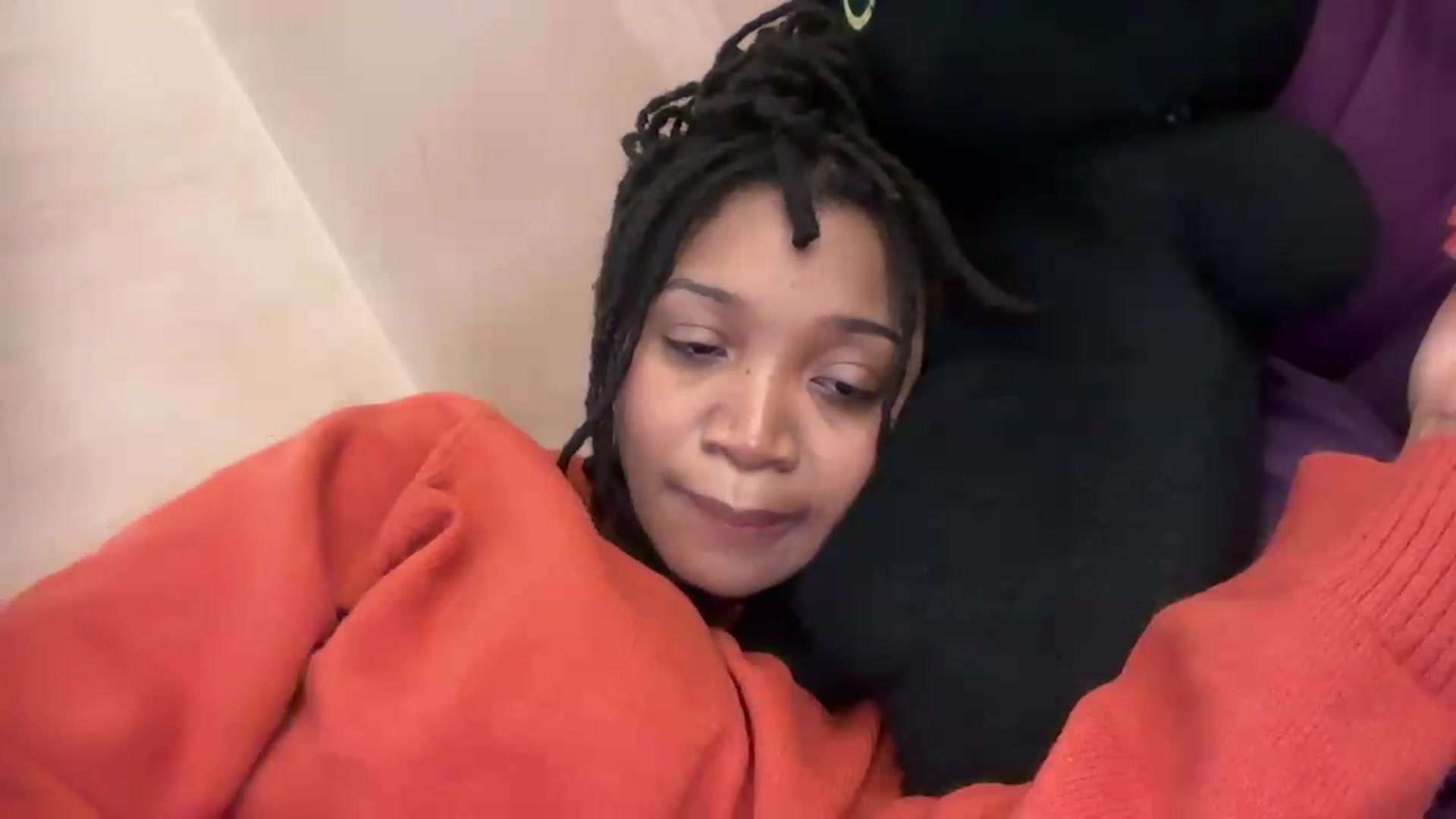 Gallery image thumbnail from EchidnaHeart's myfreecams stream on, 10/03/2026, 17:53 image 15 of 20