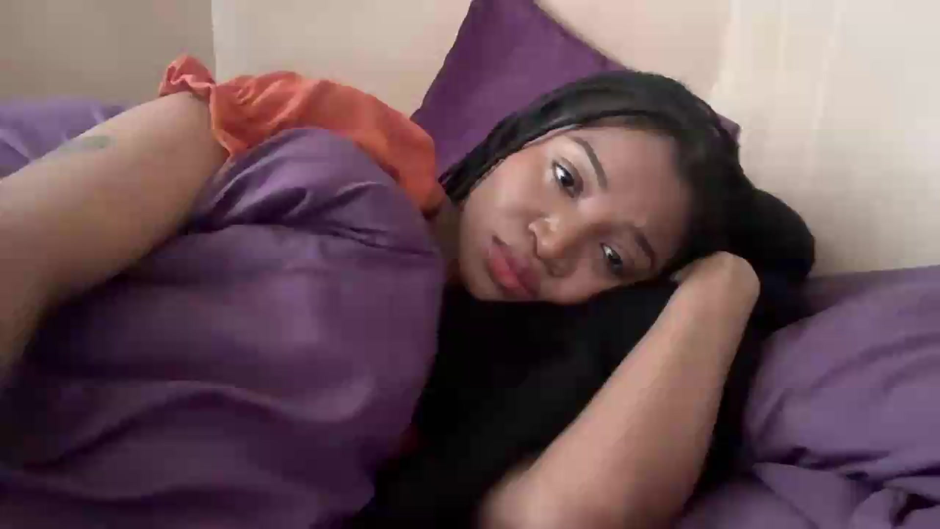 Gallery image thumbnail from EchidnaHeart's myfreecams stream on, 10/05/2026, 15:30 image 1 of 20