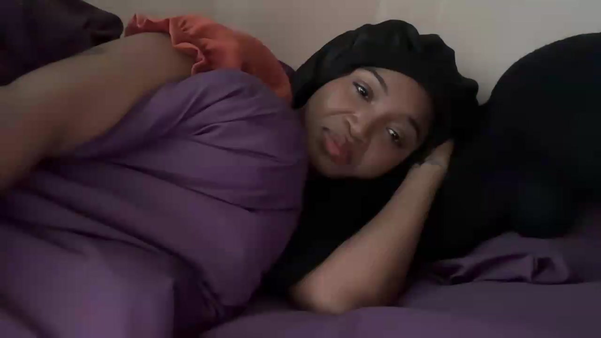 Gallery image thumbnail from EchidnaHeart's myfreecams stream on, 10/05/2026, 16:49 image 11 of 20