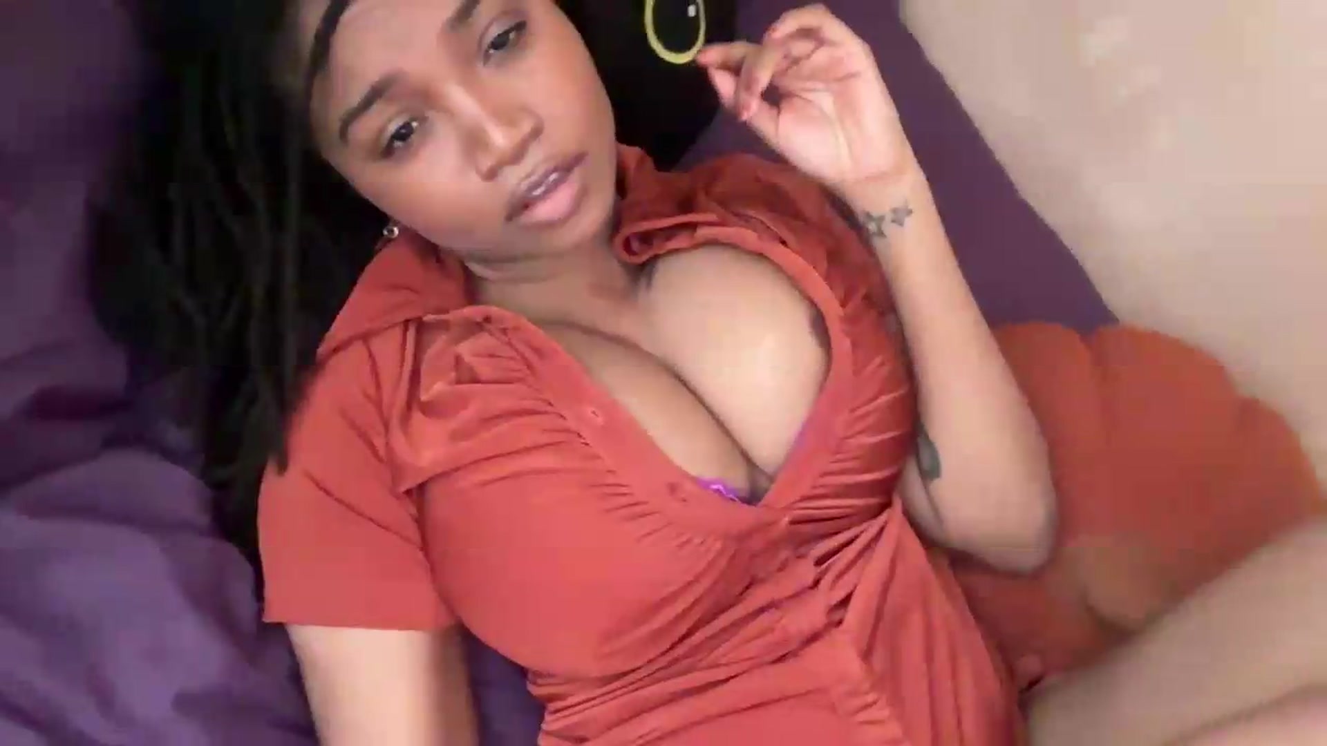 Gallery image thumbnail from EchidnaHeart's myfreecams stream on, 10/06/2026, 16:07 image 16 of 20