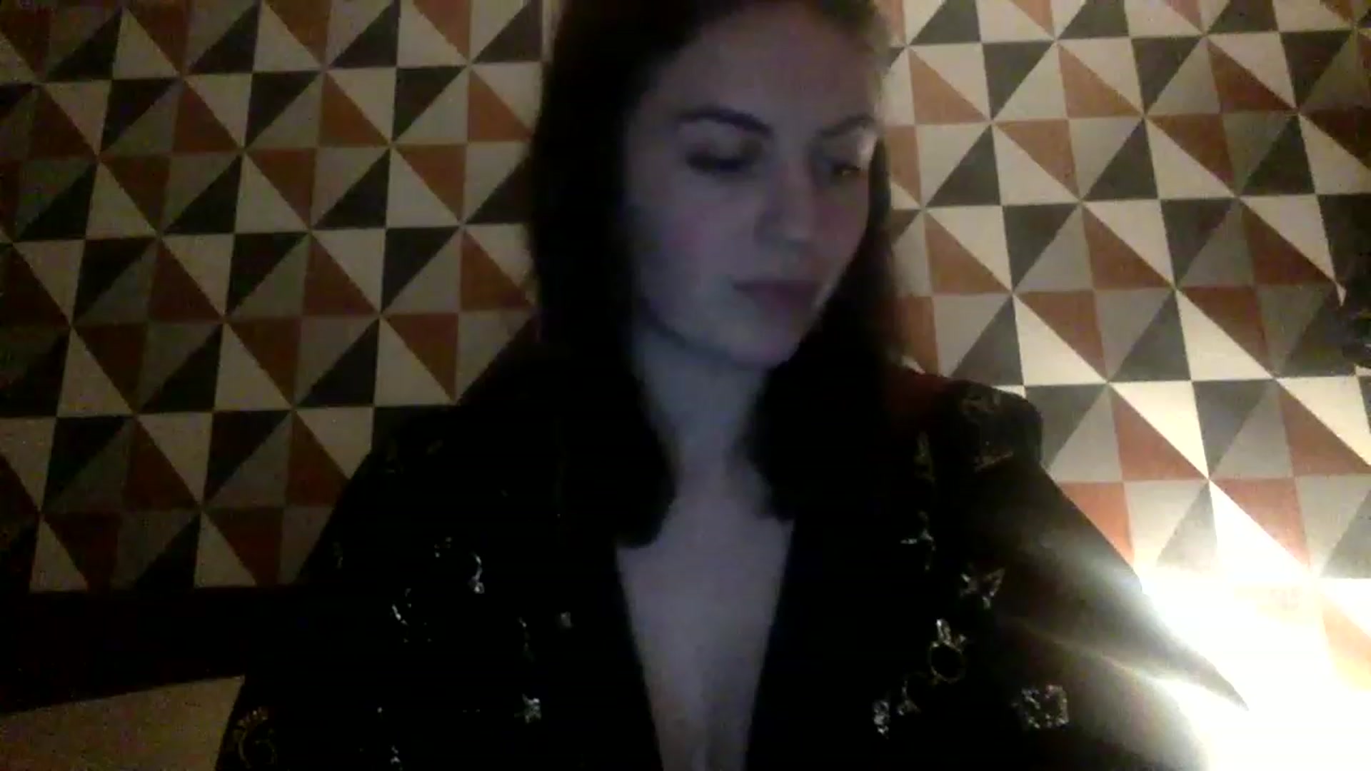 Gallery image thumbnail from Ecjk2209's myfreecams stream on, 01/26/2023, 22:06 image 15 of 20