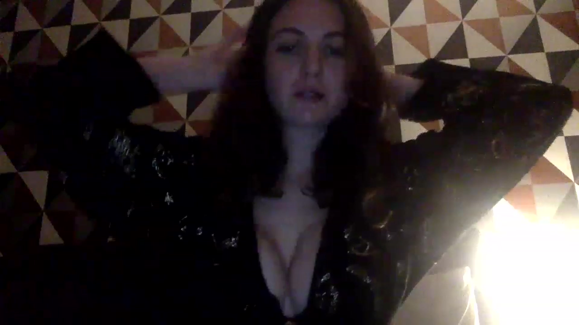 Gallery image thumbnail from Ecjk2209's myfreecams stream on, 02/23/2023, 23:33 image 13 of 20