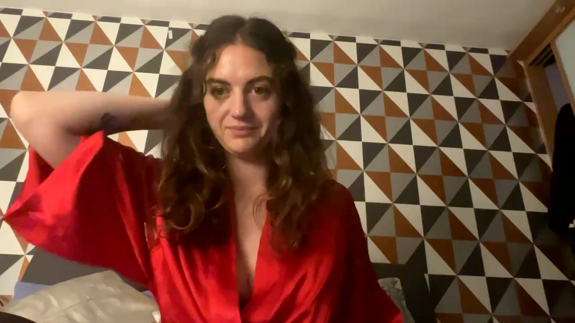 Gallery image thumbnail from Ecjk2209's myfreecams stream on, 10/11/2023, 23:35 image 18 of 20