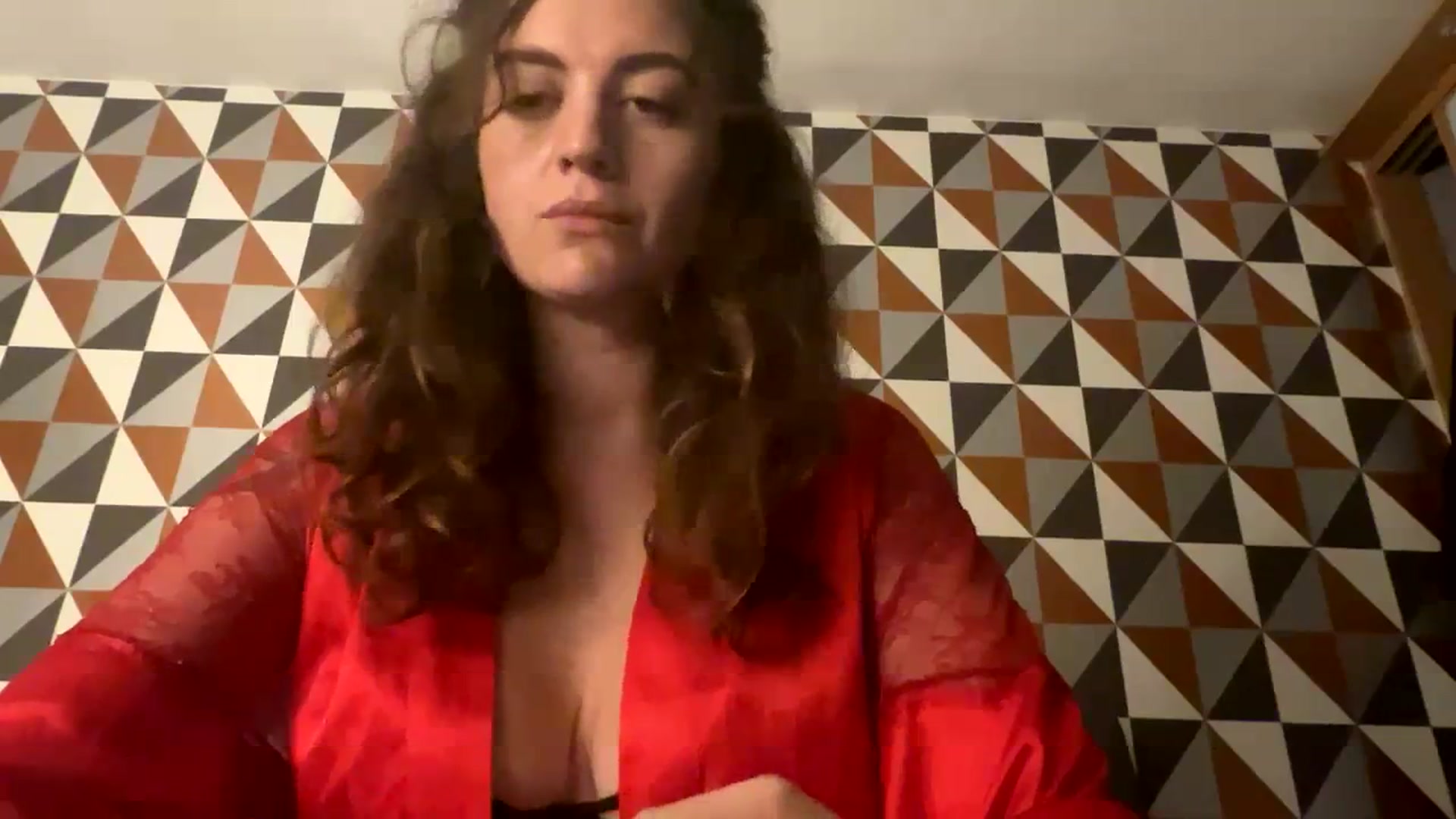 Gallery image thumbnail from Ecjk2209's myfreecams stream on, 10/12/2023, 01:08 image 4 of 20