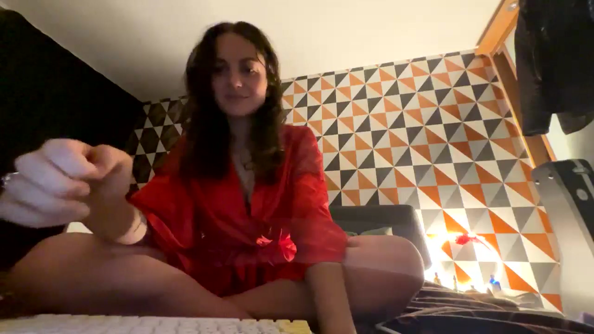 Gallery image thumbnail from Ecjk2209's myfreecams stream on, 06/18/2024, 22:45 image 17 of 20