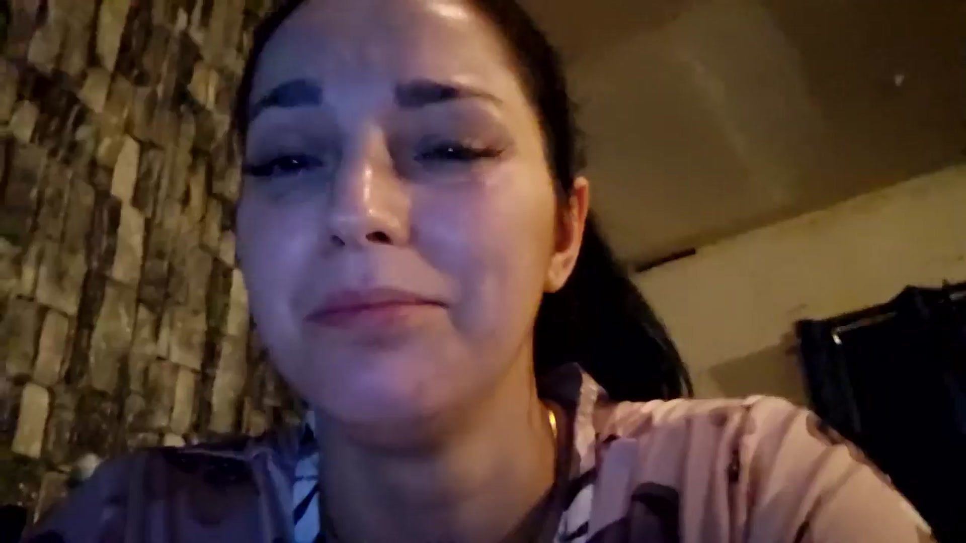 Gallery image thumbnail from Eda_Yildiz's myfreecams stream on, 04/18/2026, 07:35 image 11 of 20