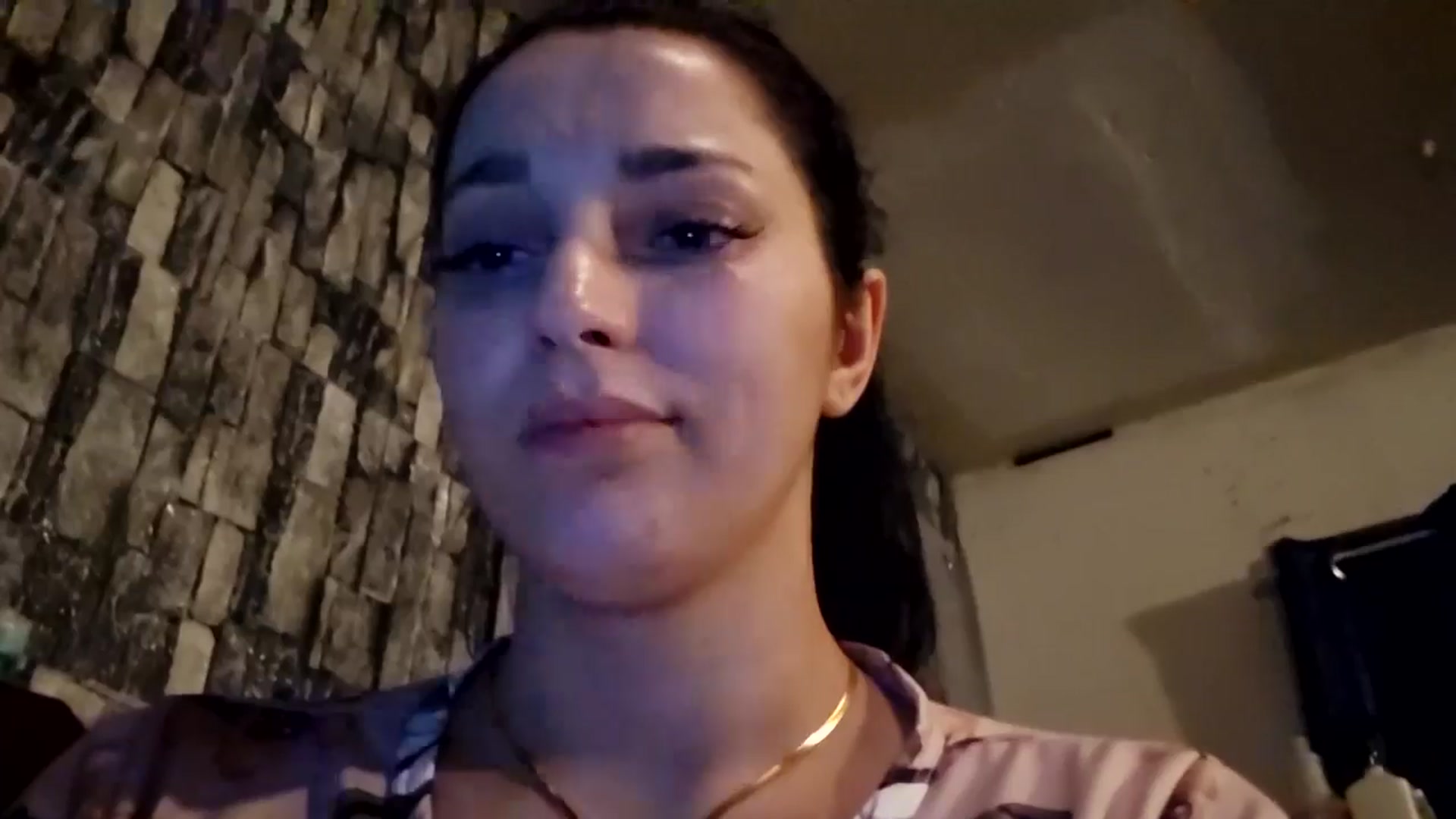 Gallery image thumbnail from Eda_Yildiz's myfreecams stream on, 04/18/2026, 07:35 image 7 of 20