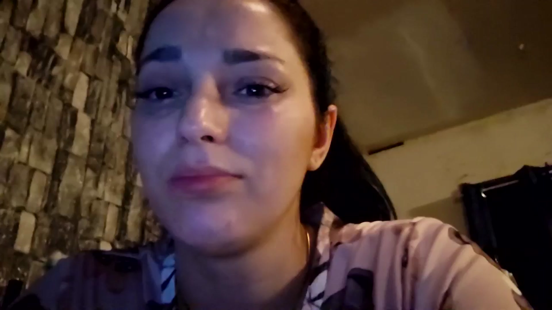 Gallery image thumbnail from Eda_Yildiz's myfreecams stream on, 04/18/2026, 07:35 image 10 of 20