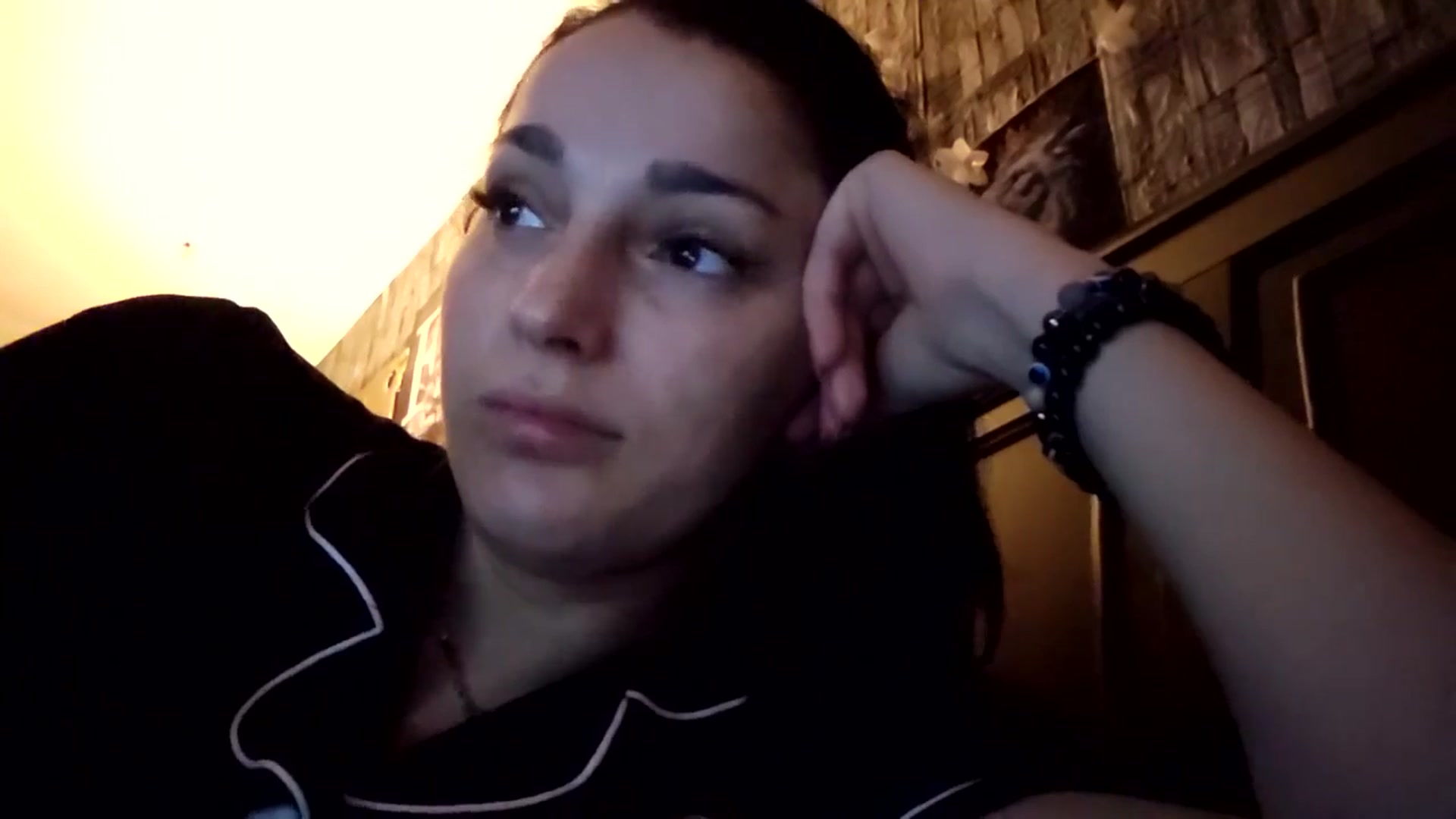 Gallery image thumbnail from Eda_Yildiz's myfreecams stream on, 04/20/2026, 04:24 image 17 of 20