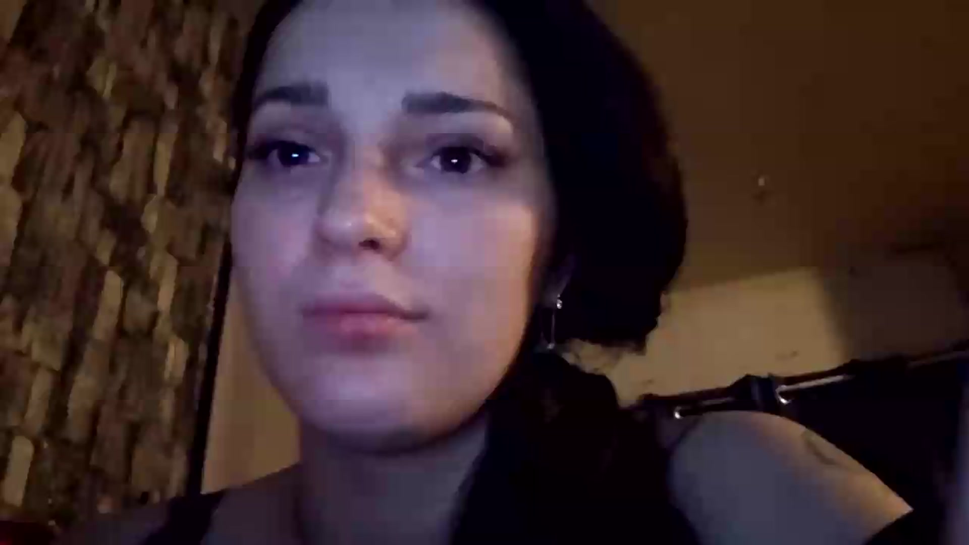 Gallery image thumbnail from Eda_kiss's myfreecams stream on, 05/01/2026, 08:05 image 1 of 20