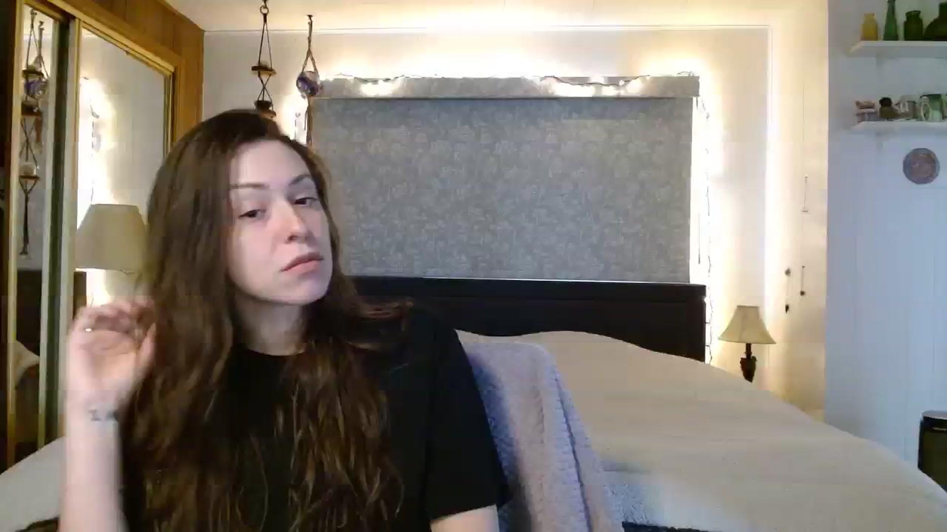 Gallery image thumbnail from EdenSalt's myfreecams stream on, 04/01/2024, 17:18 image 5 of 20