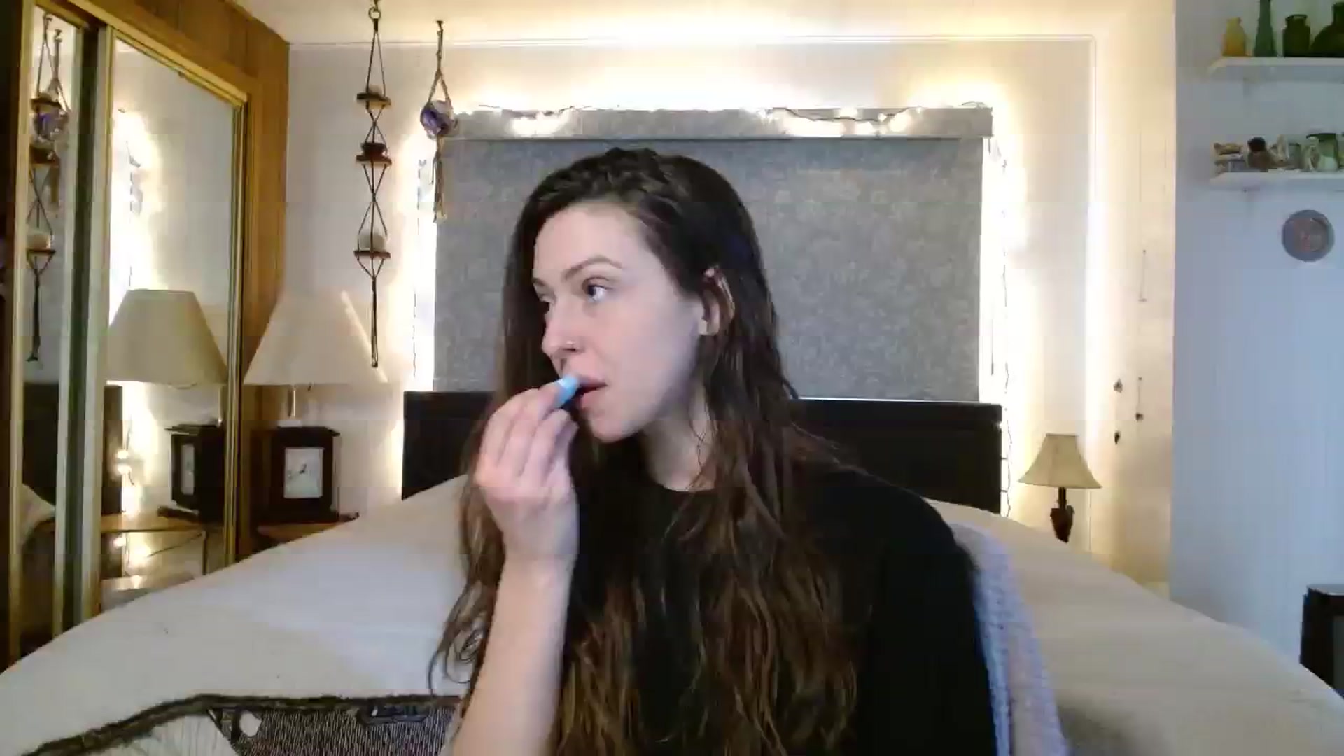 Gallery image thumbnail from EdenSalt's myfreecams stream on, 04/01/2024, 17:18 image 1 of 20